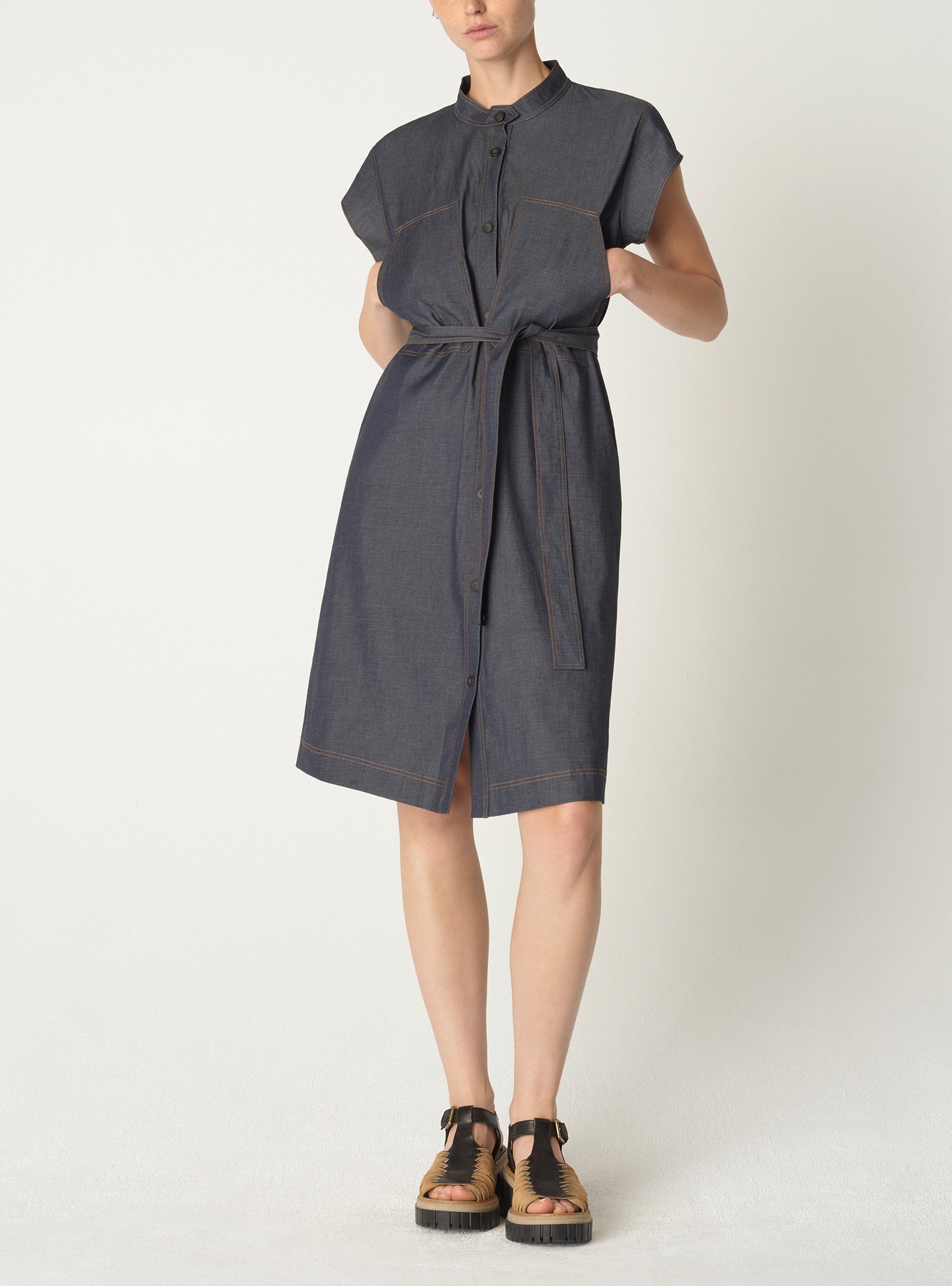 Robe Farah acoté