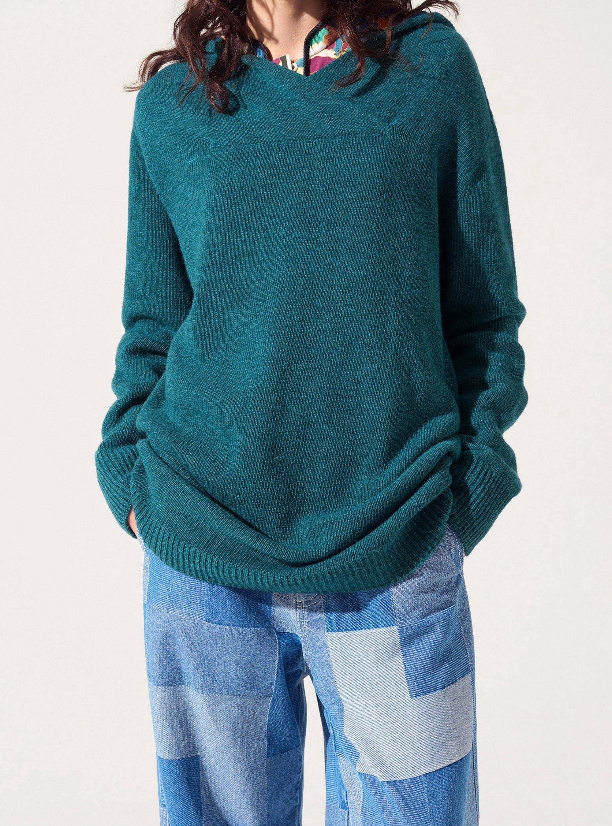 Hooded sweater