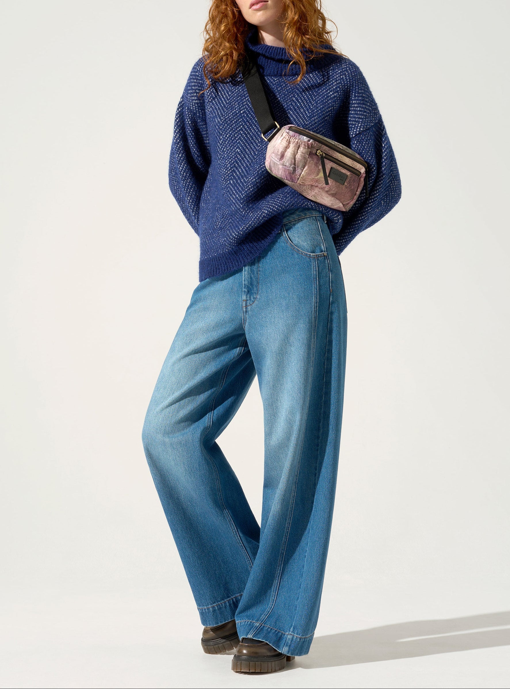 Pullover mit hohem Kragen