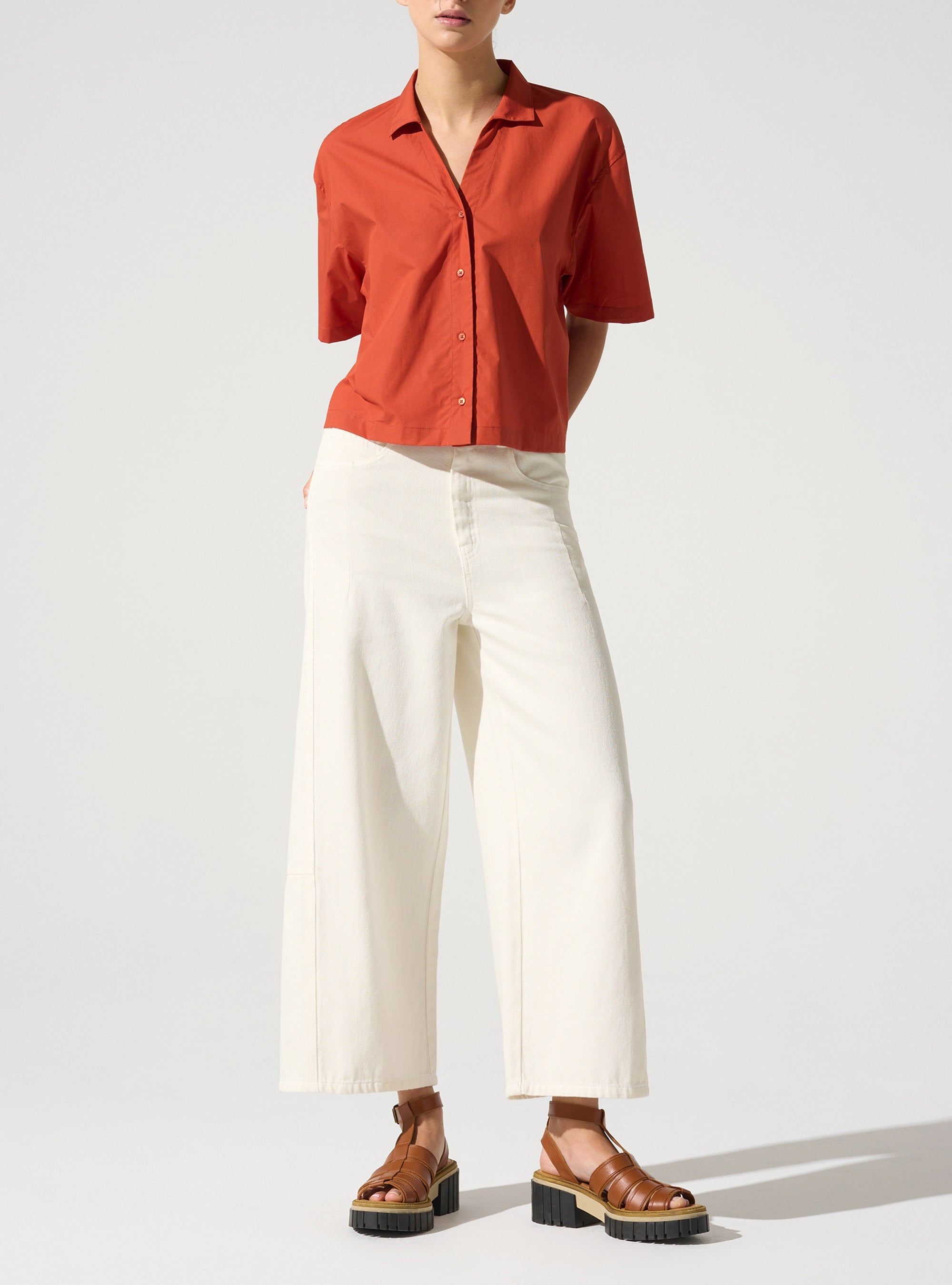 Chemise manches courtes acoté