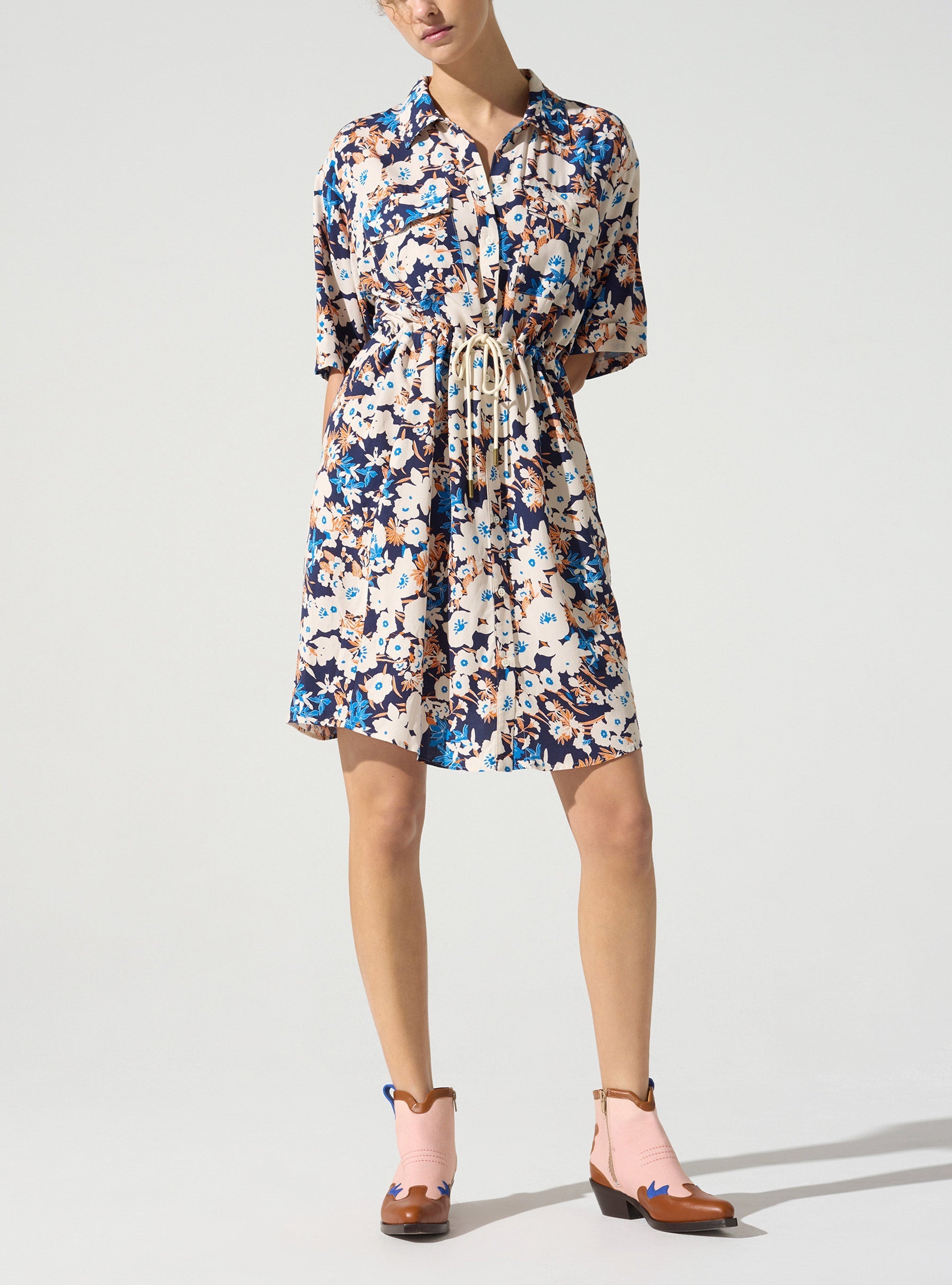 Robe chemise courte acoté