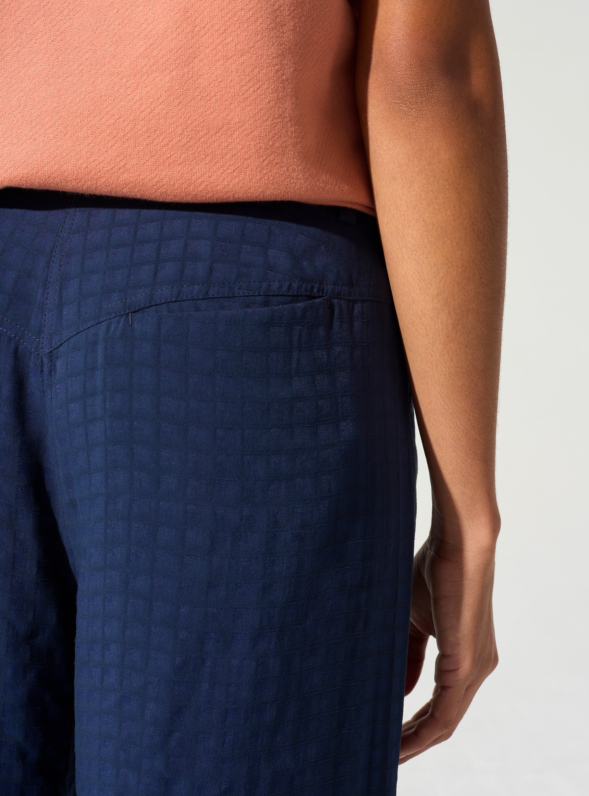 Pantalon droit et souple