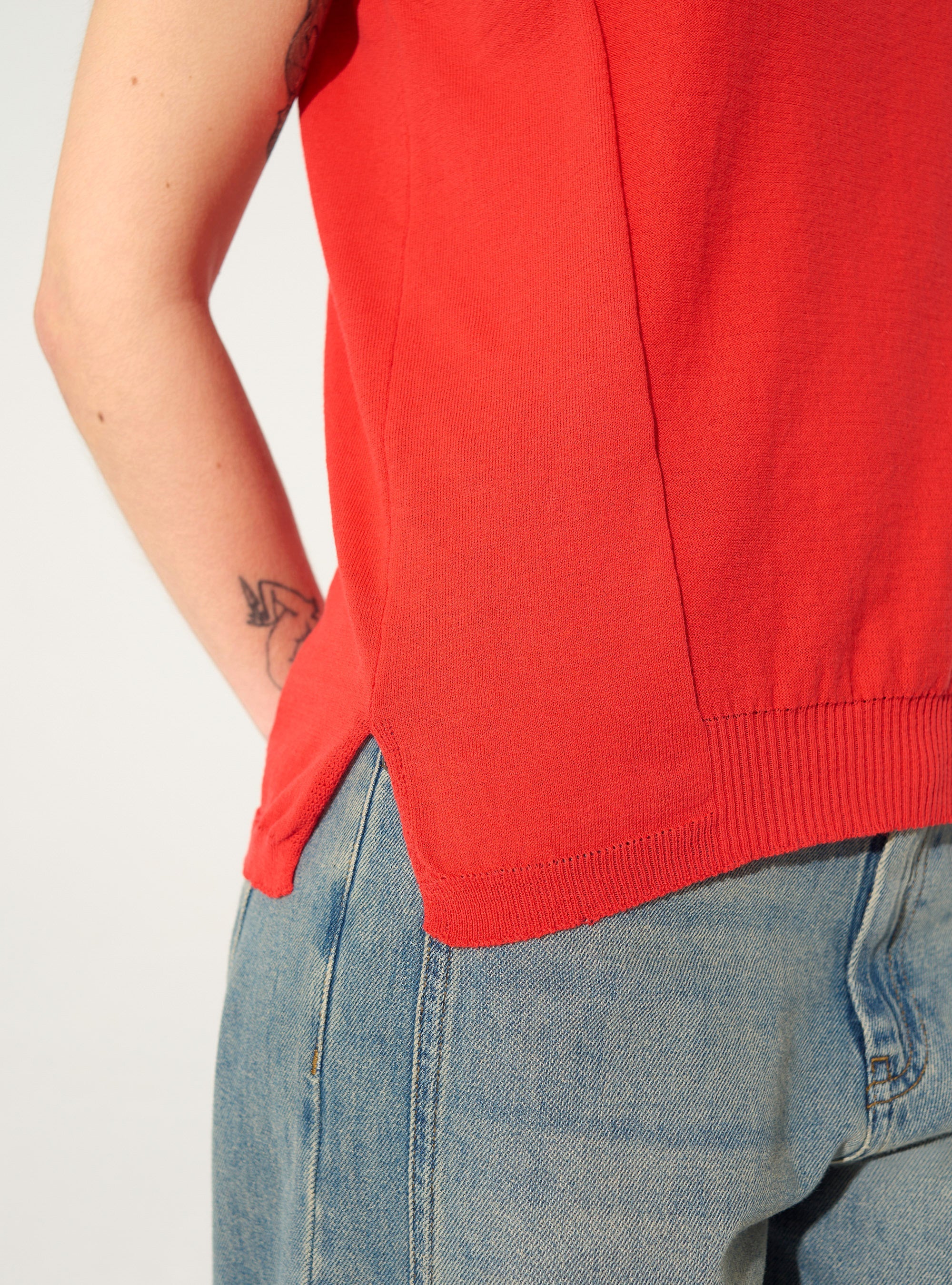 Rotes Tanktop aus Baumwolle