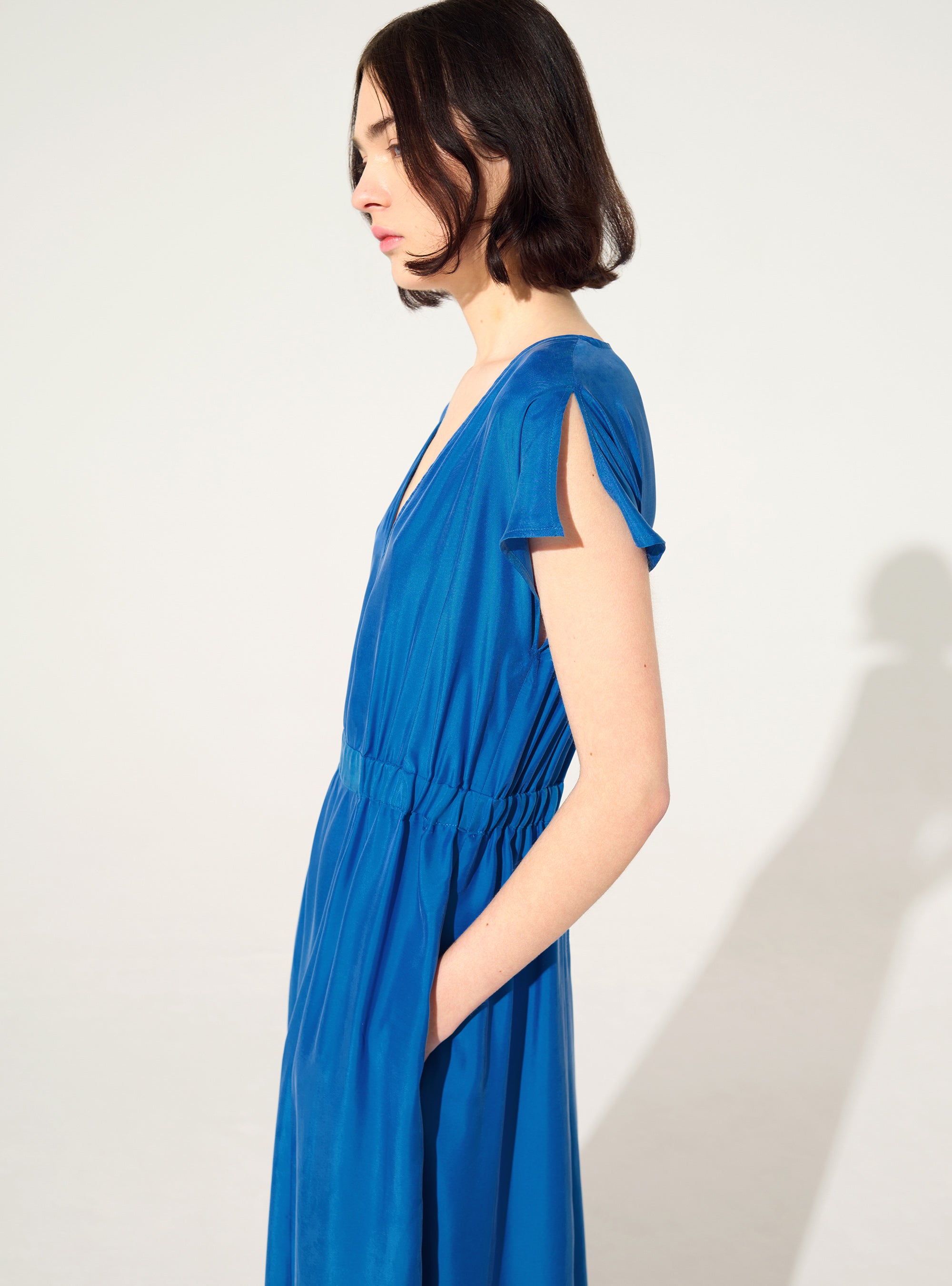 Blue fitted dress