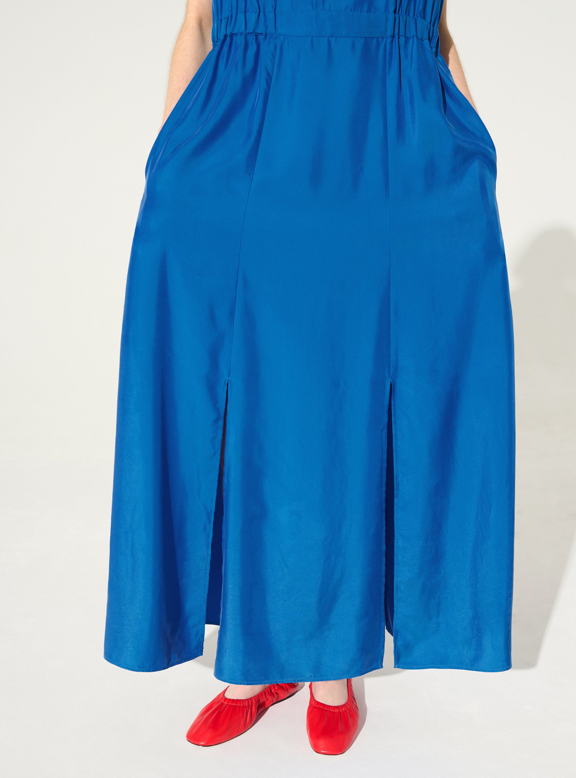 Blue fitted dress