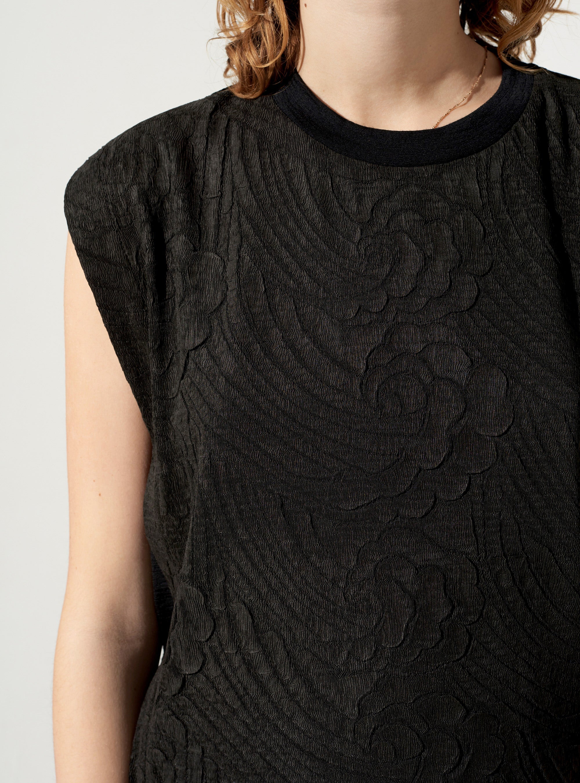 Two-material tank top