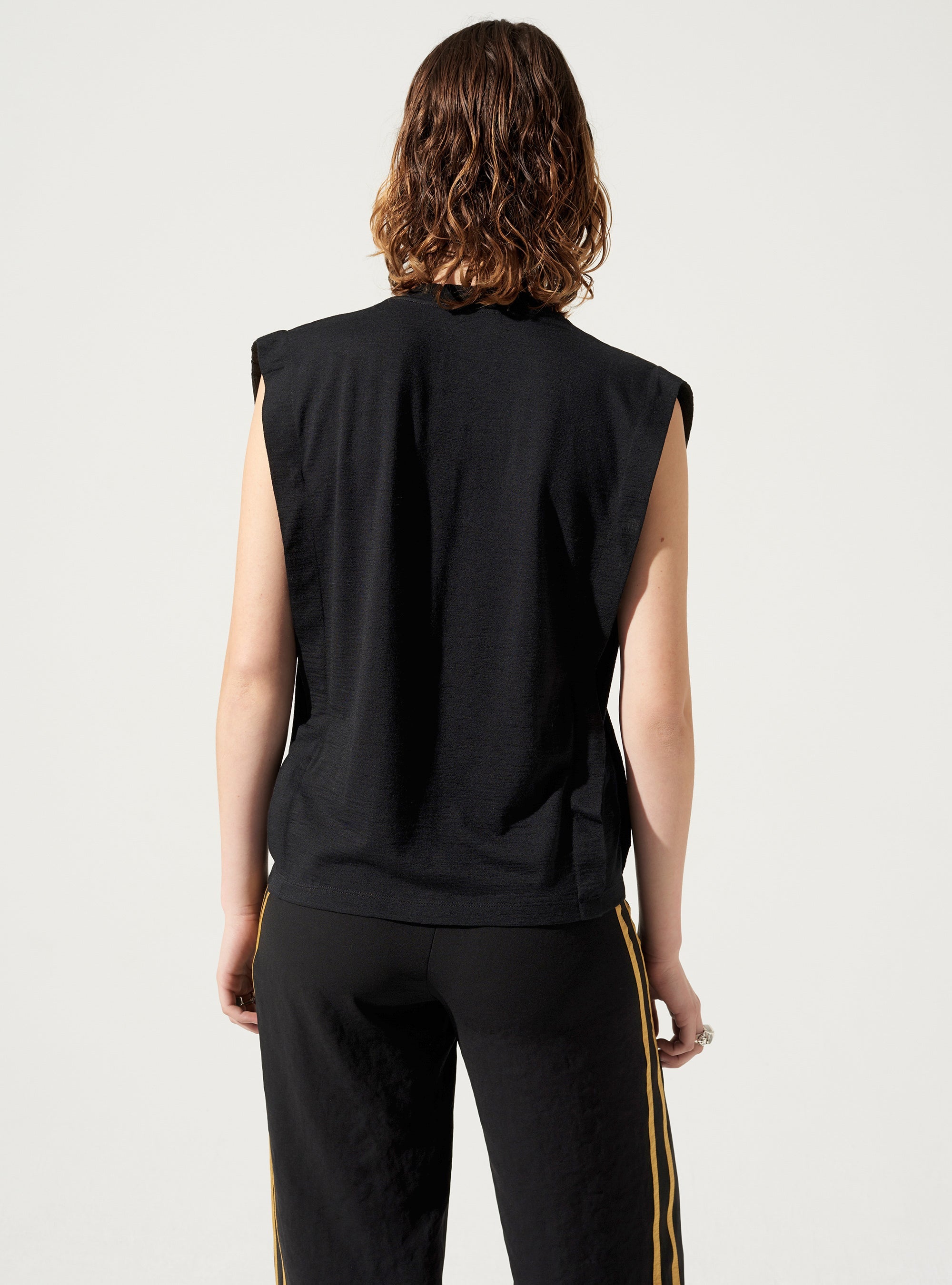 Two-material tank top