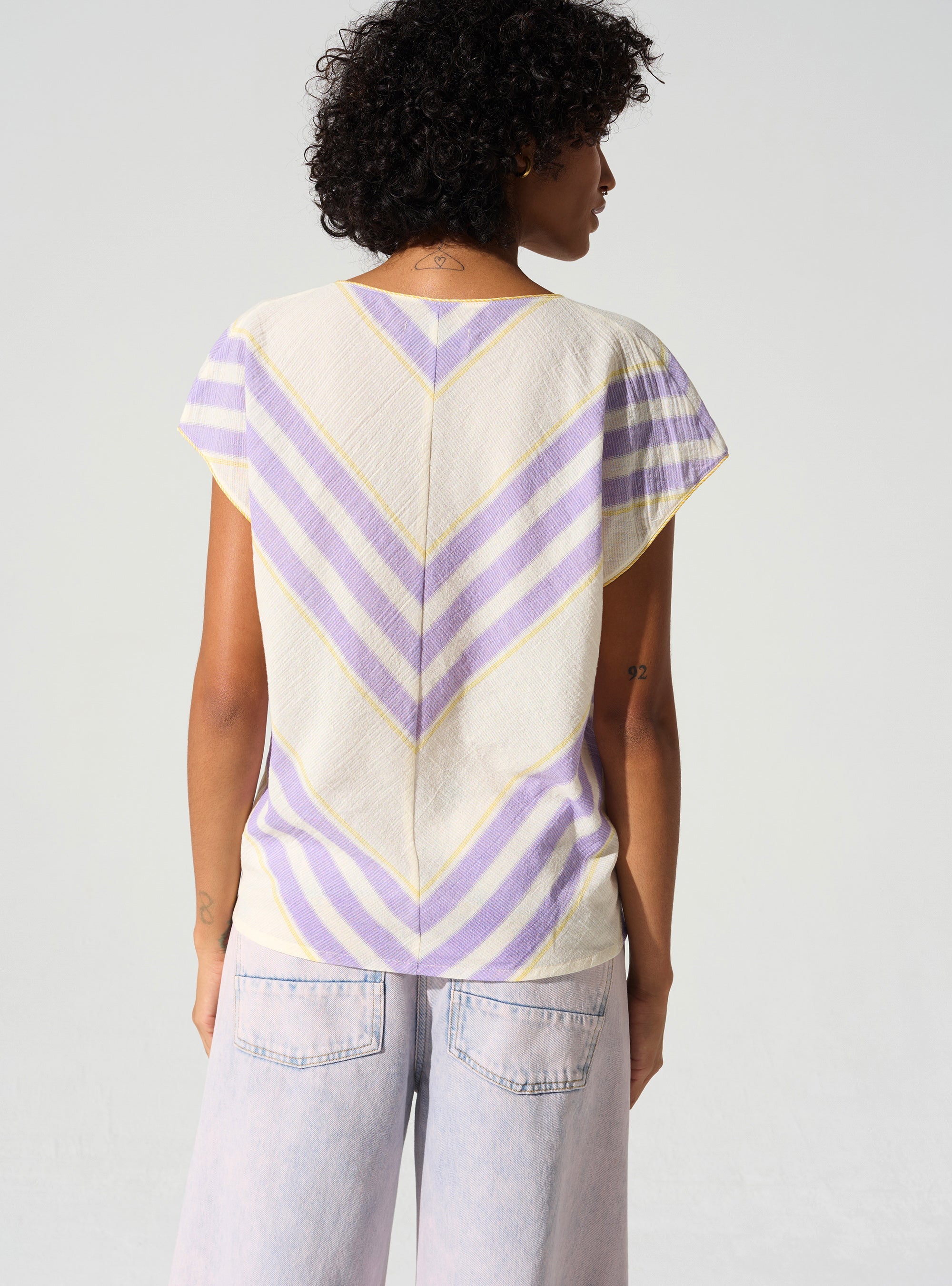 Bluse mit V-Ausschnitt