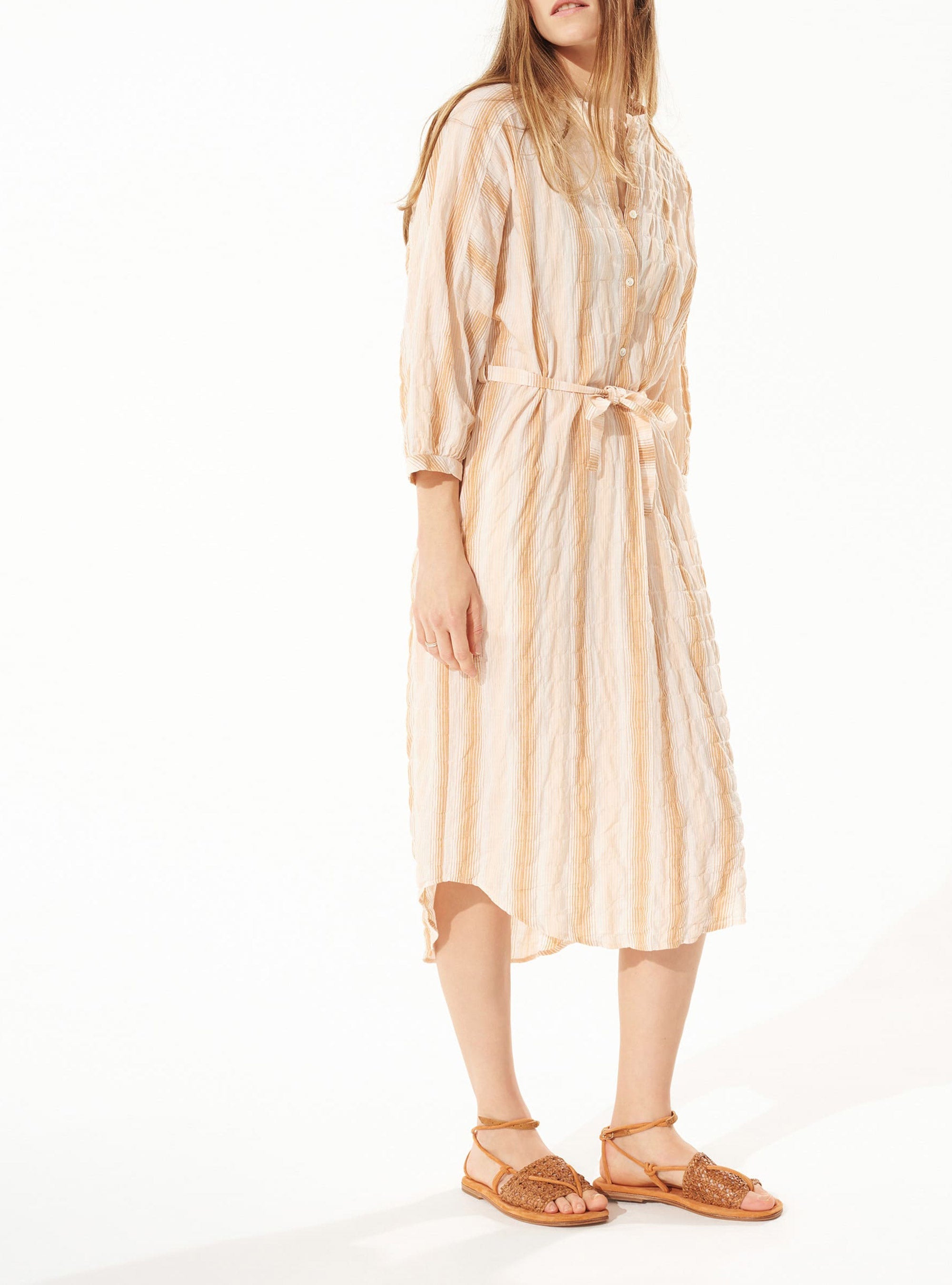 Robe acoté