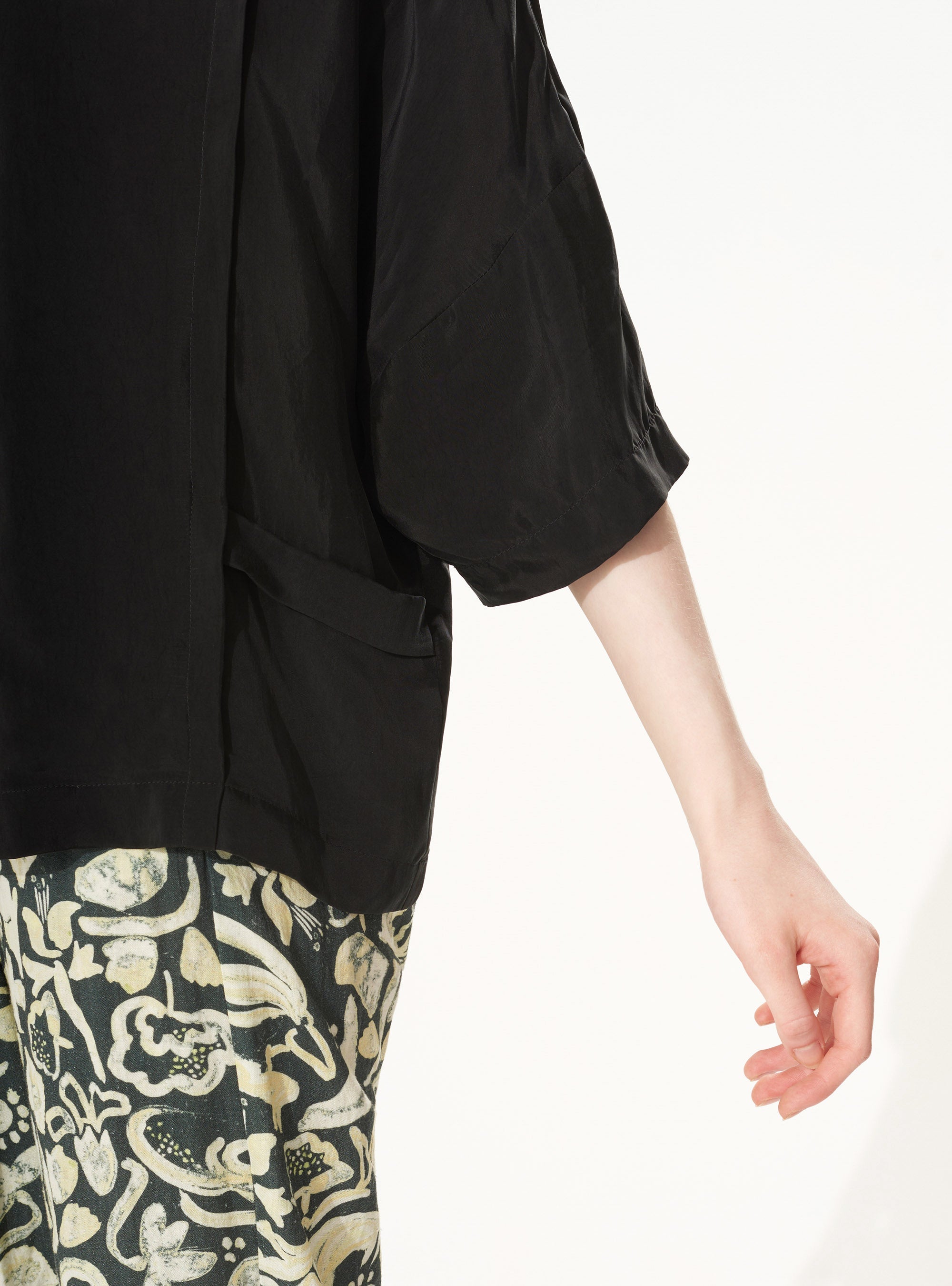 Veste acoté