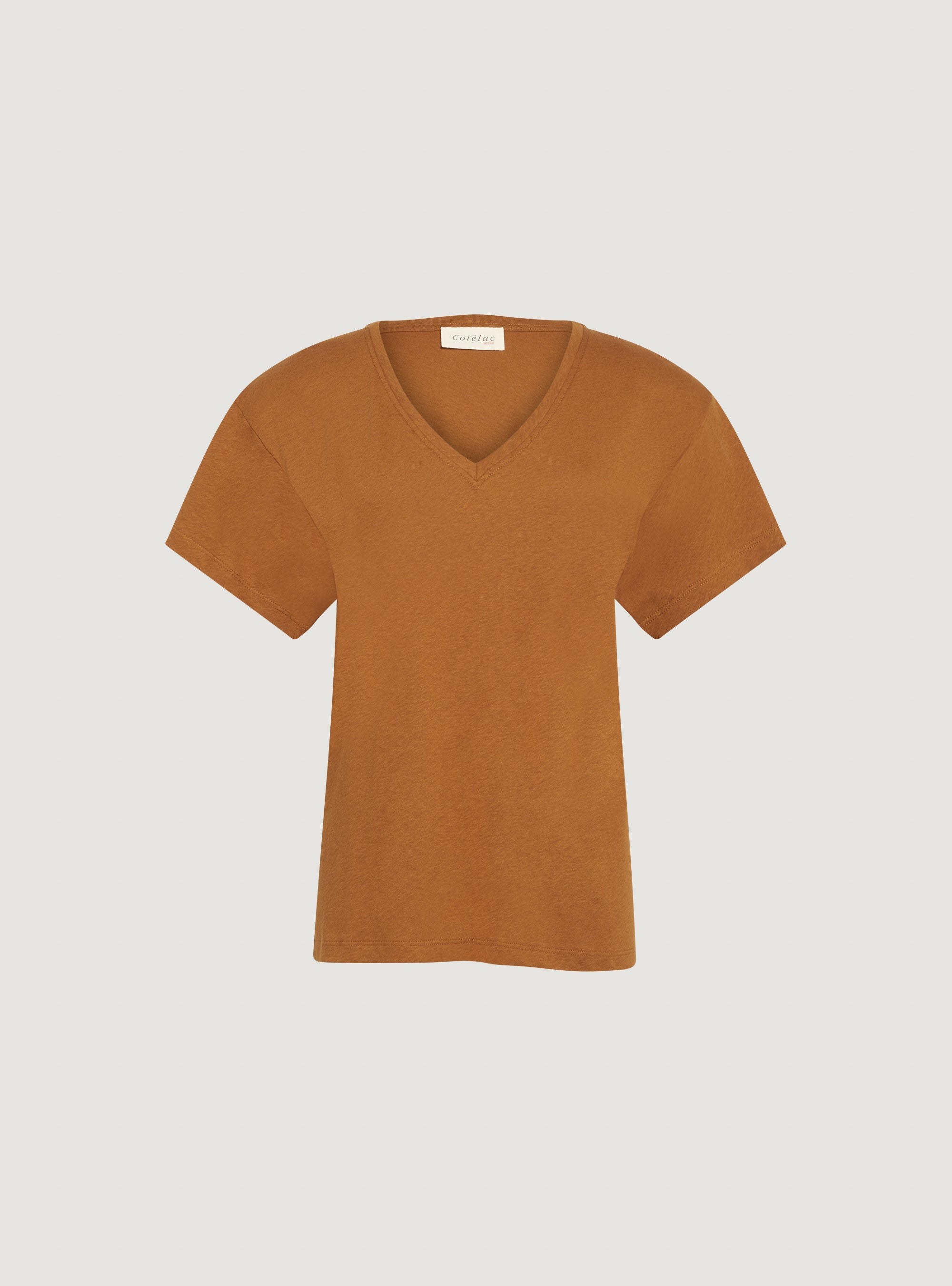 V-neck tee