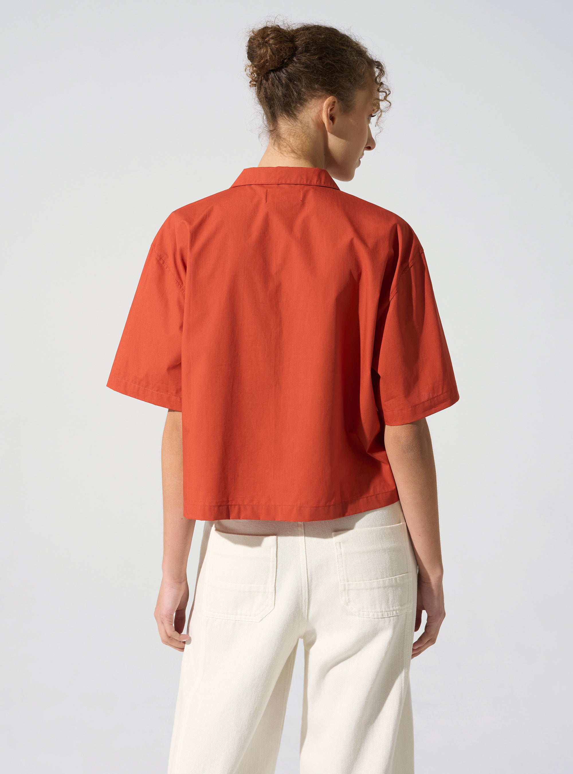 Chemise manches courtes acoté 