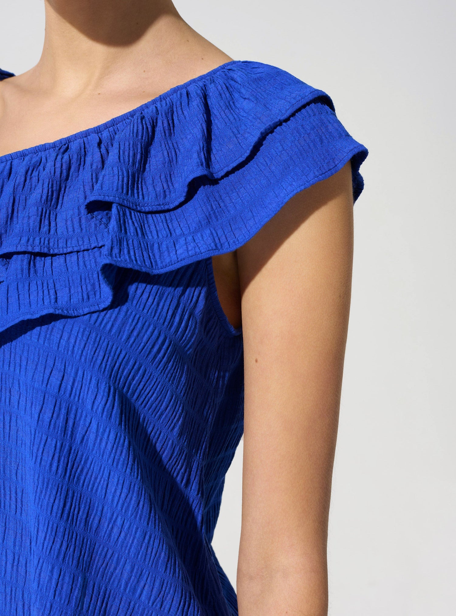 Asymmetrisches Oberteil