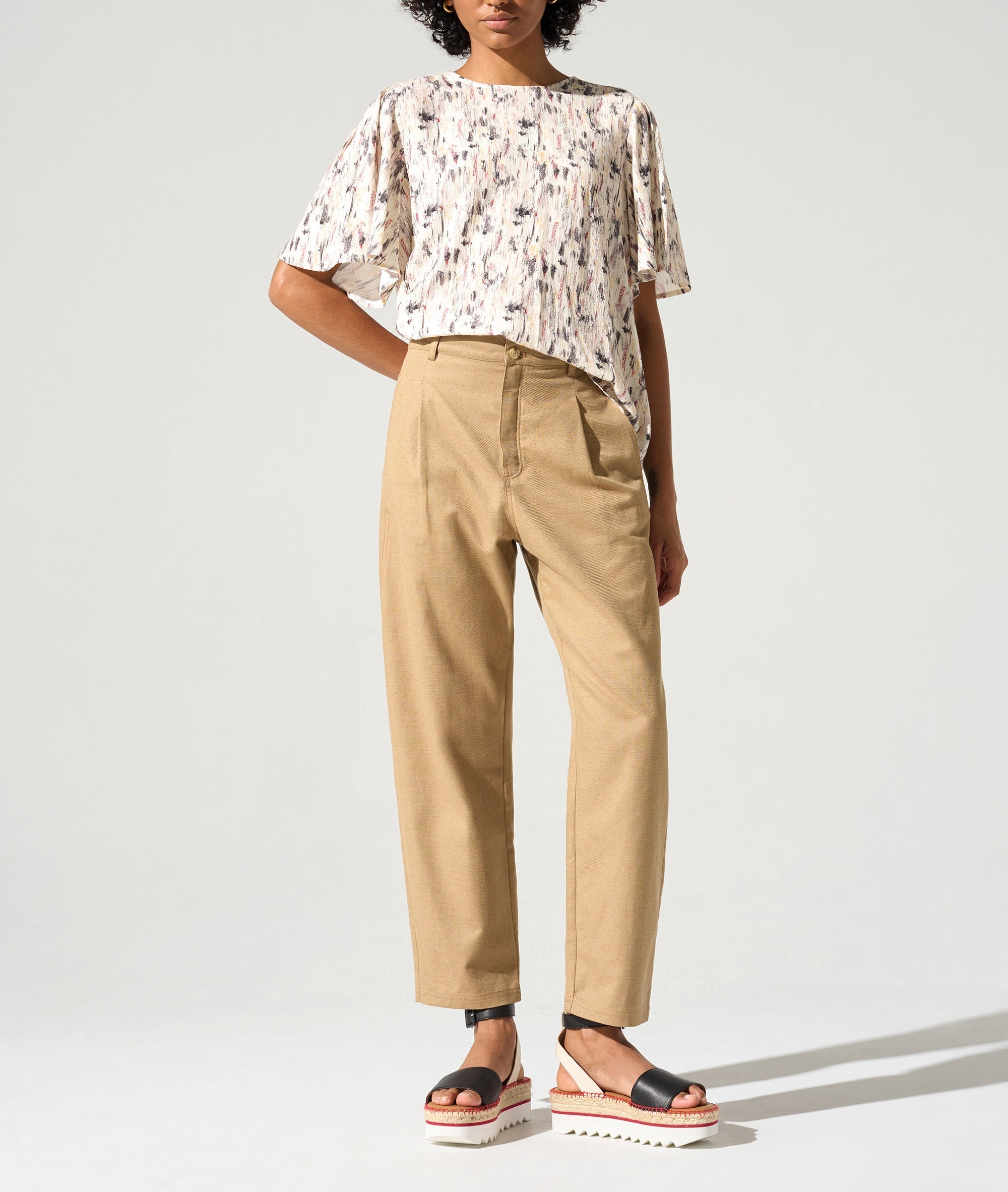 Blouse coupe droite imprimé « En relief » acoté 