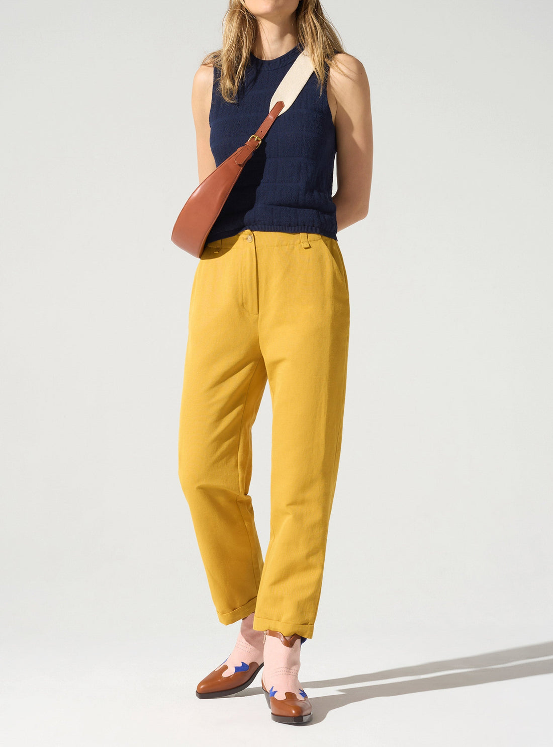 Pantalon carotte acoté 