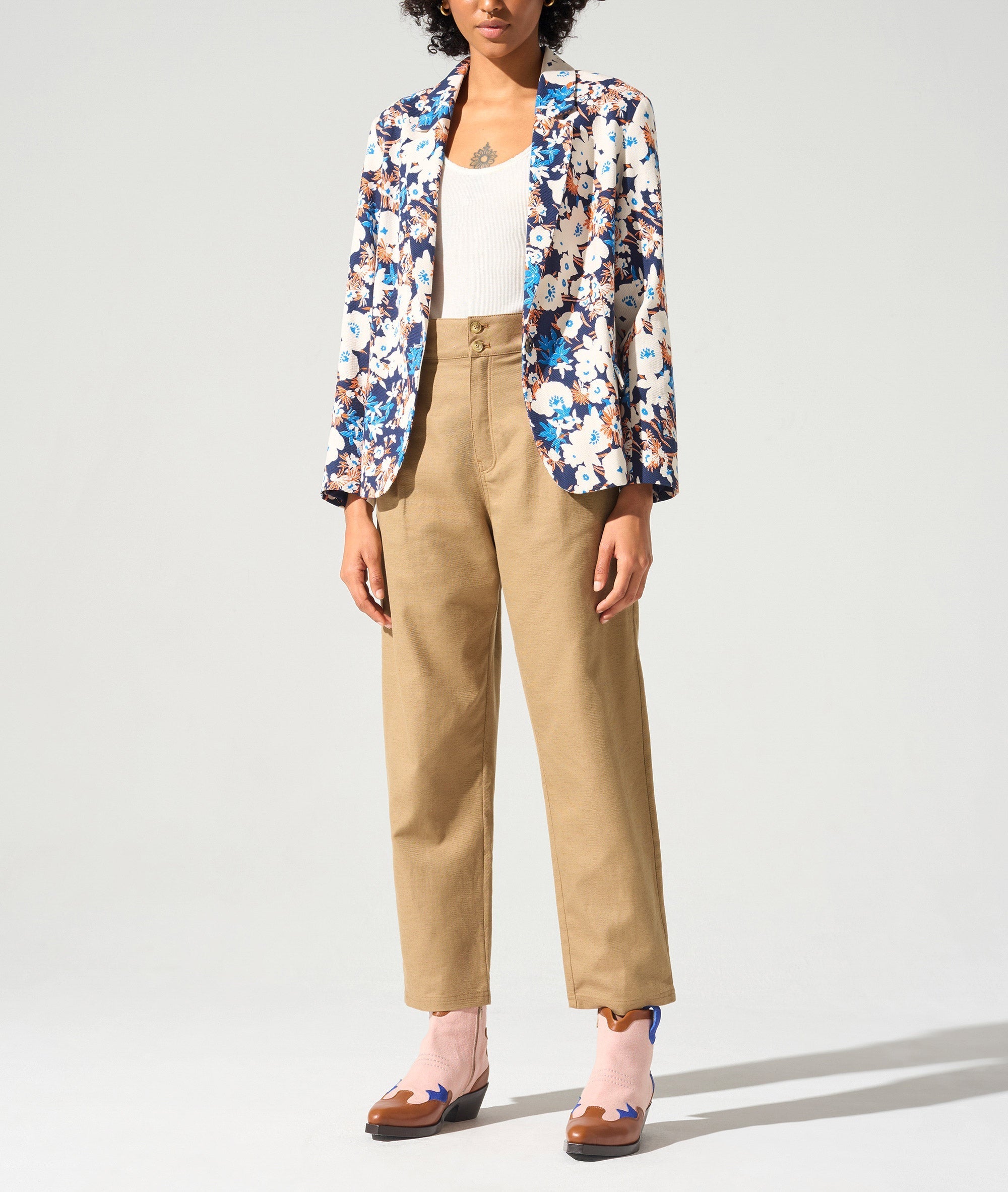 Pantalon fuselé acoté 