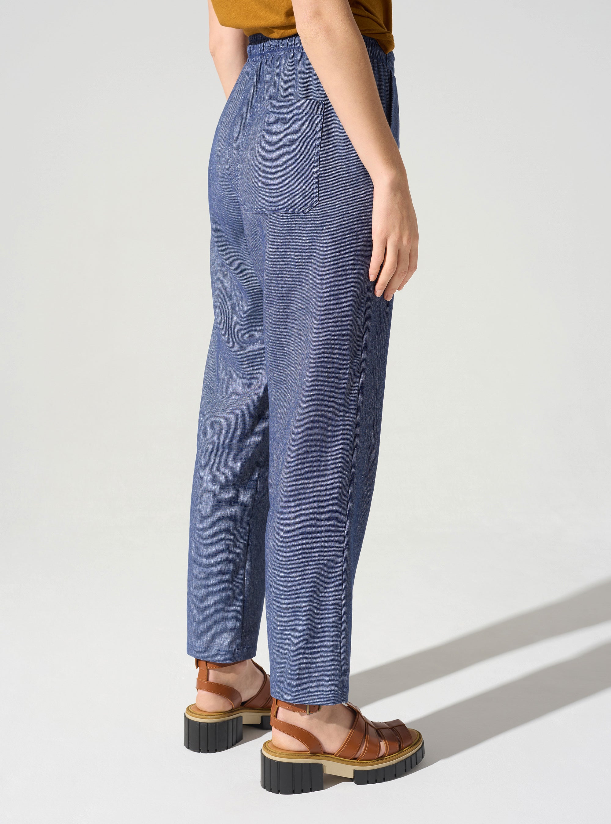 Pantalon décontracté acoté 