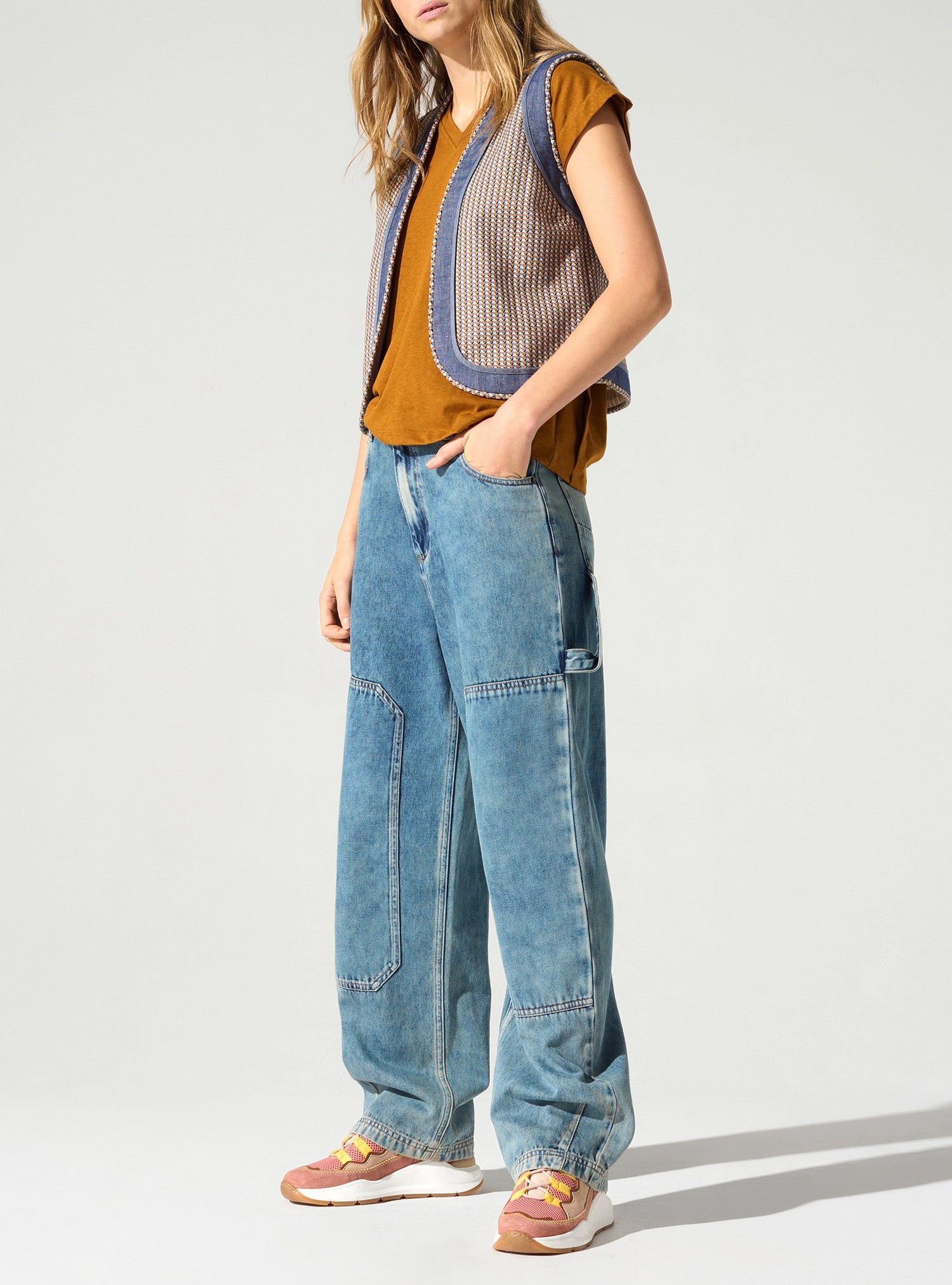 Gilet sans manches acoté 