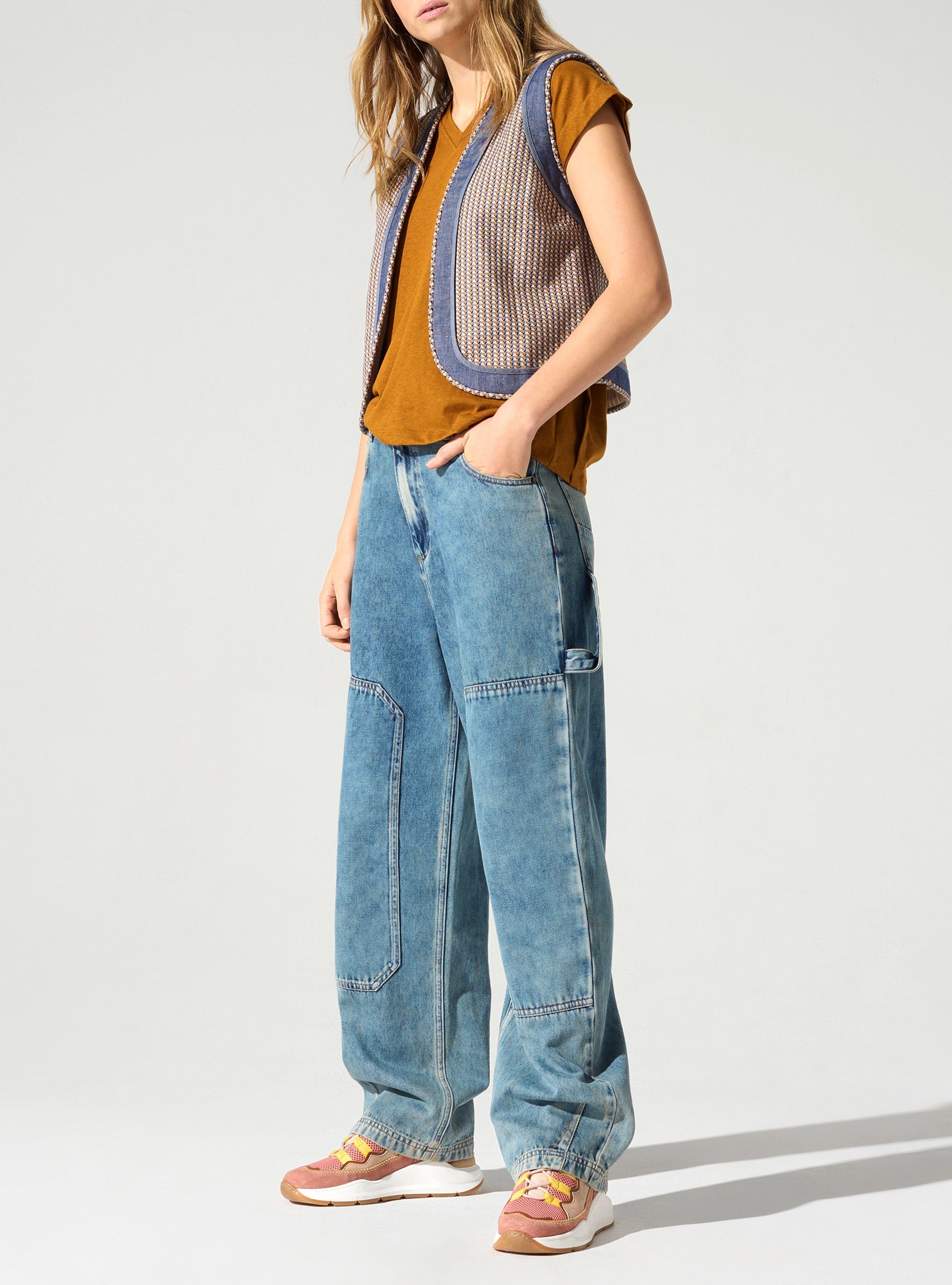 Gilet sans manches acoté 