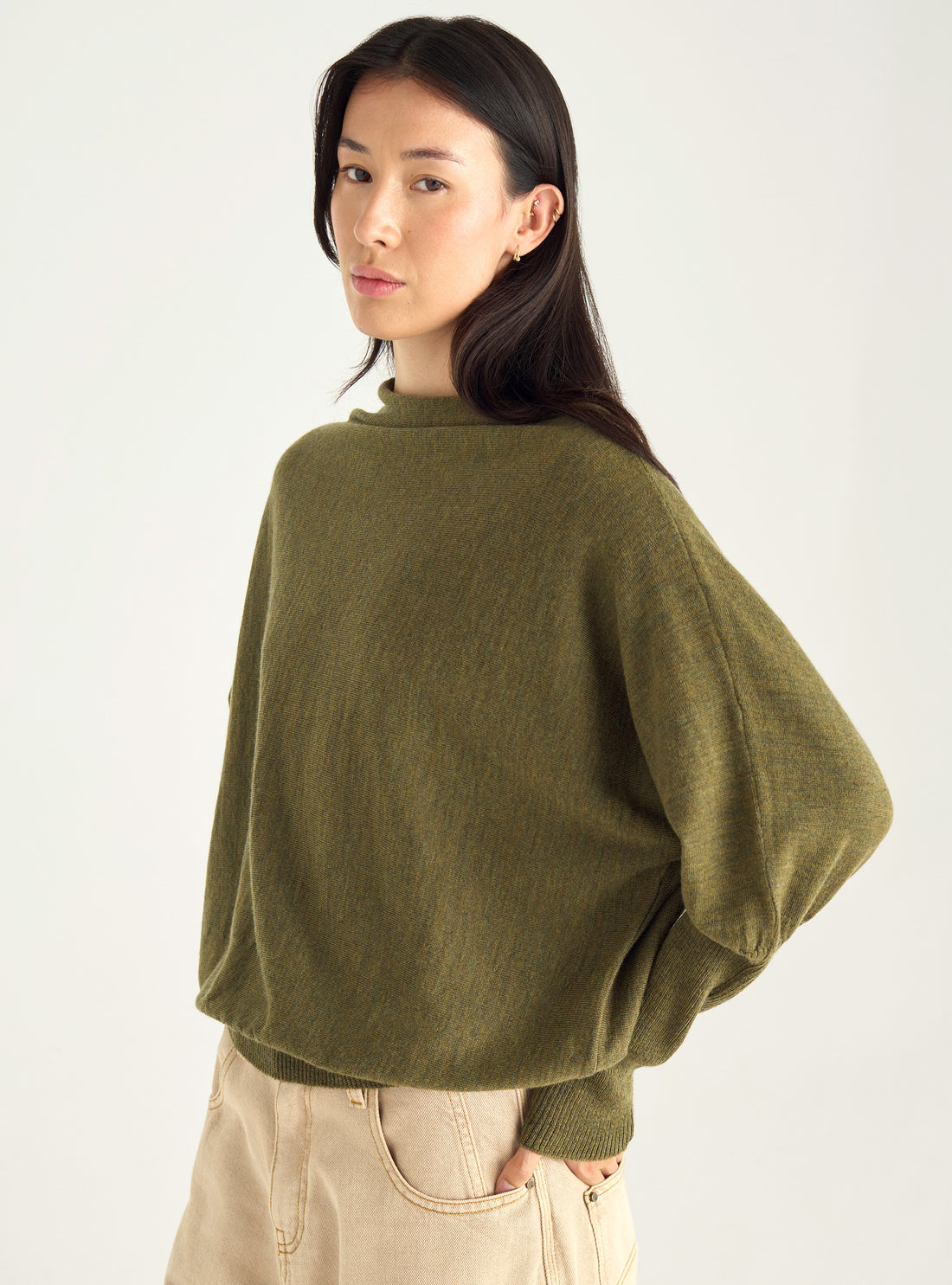 Oversize-Pullover mit drapiertem Kragen