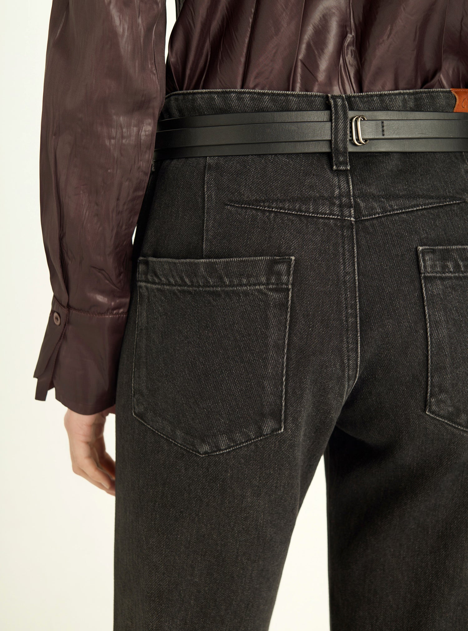 High-waisted bootcut jeans