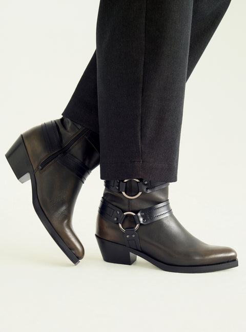 Bottines en cuir patiné