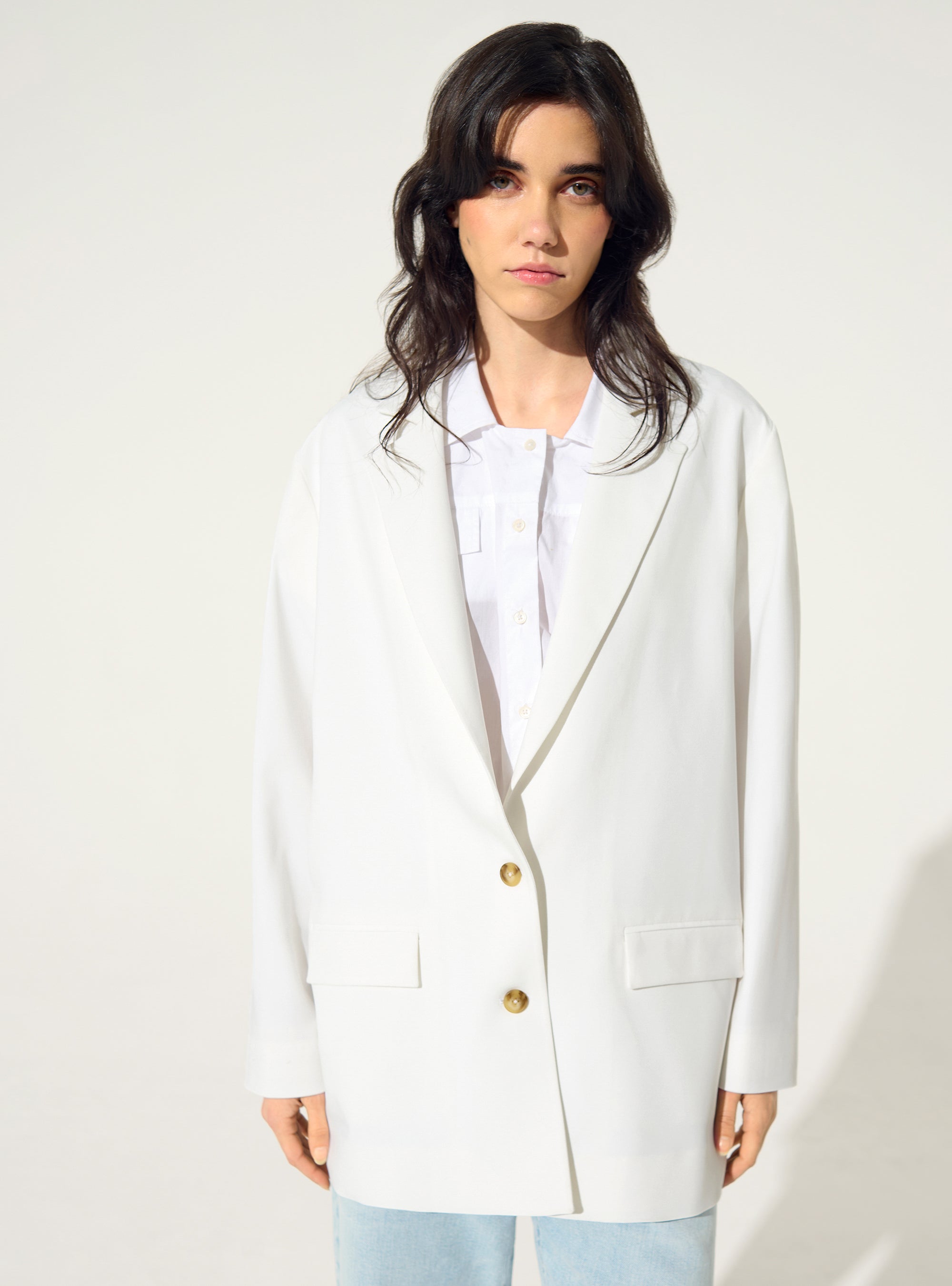 White oversized tailored jacket