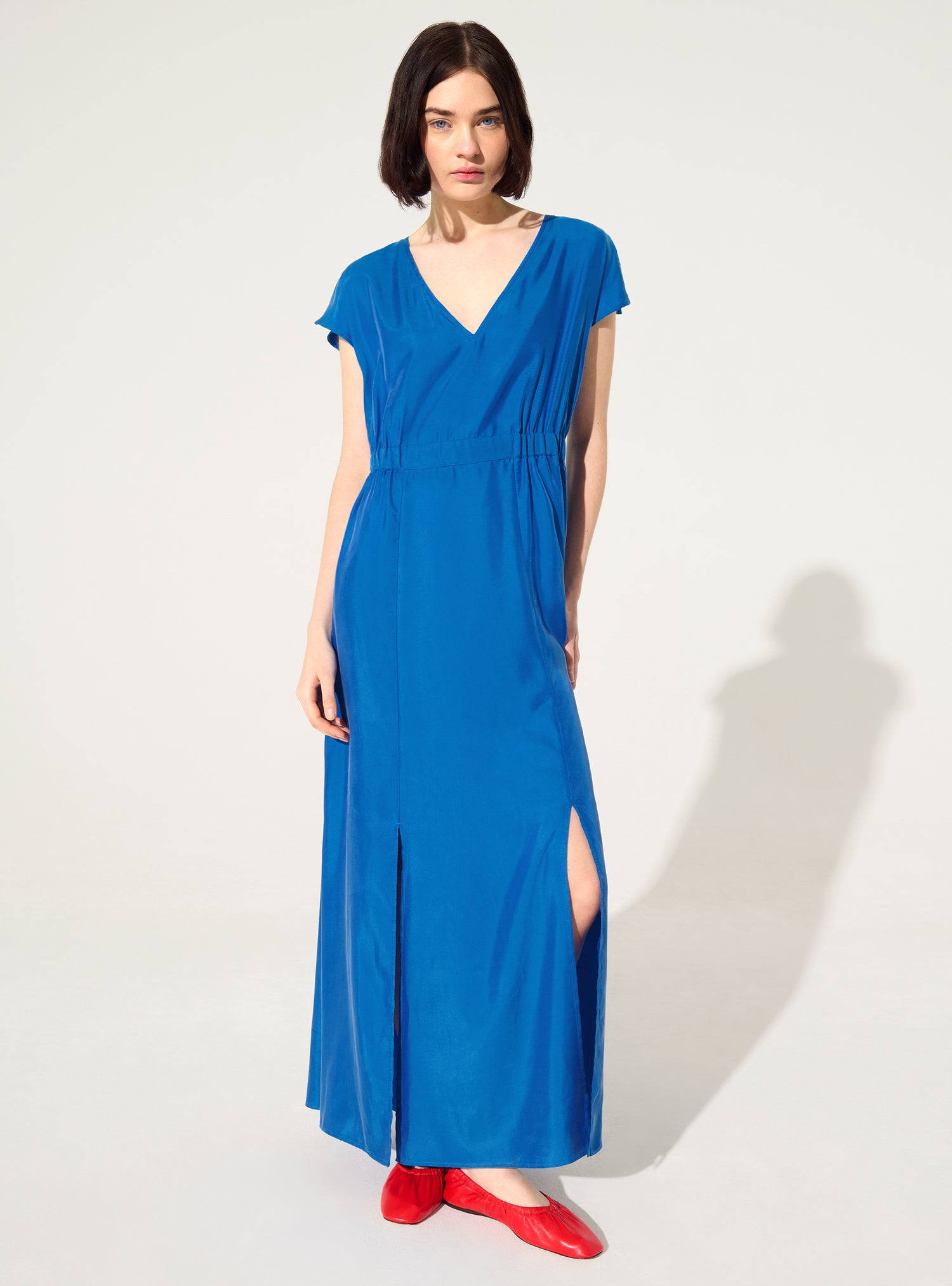 Blue fitted dress