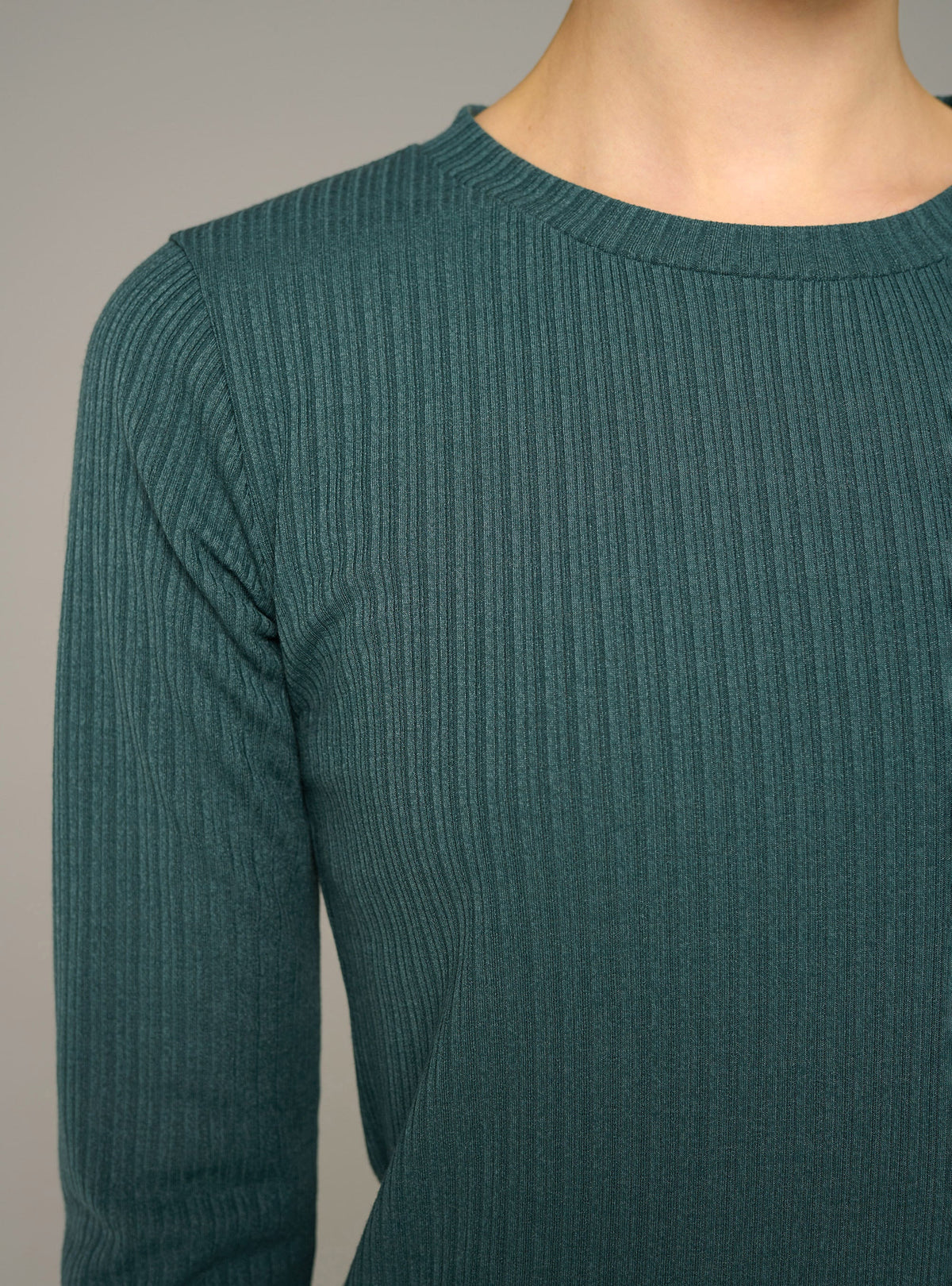 Robe longue en maille tricotée en France acoté 