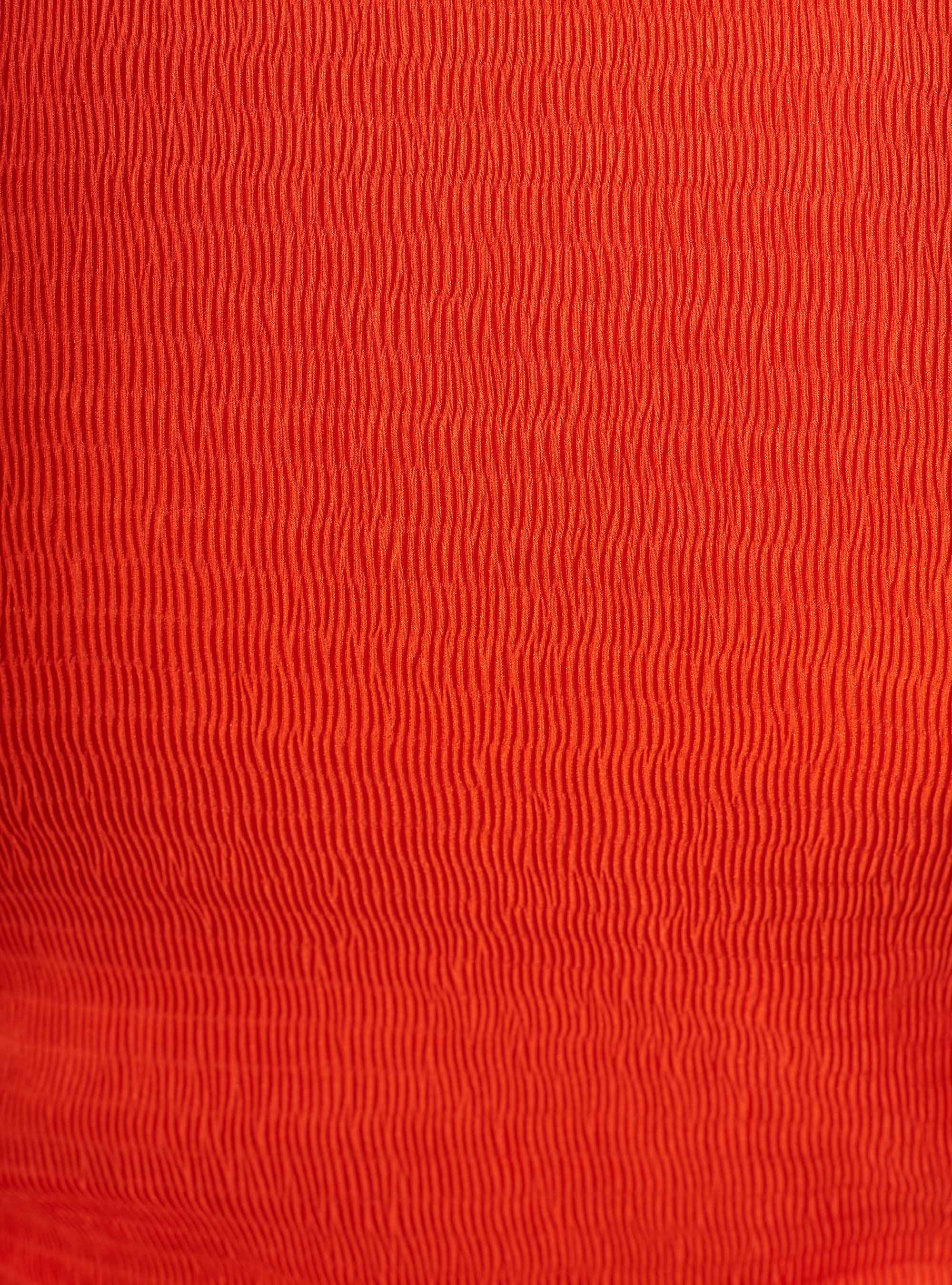 Kirschfarbenes Tanktop mit Blasenmuster