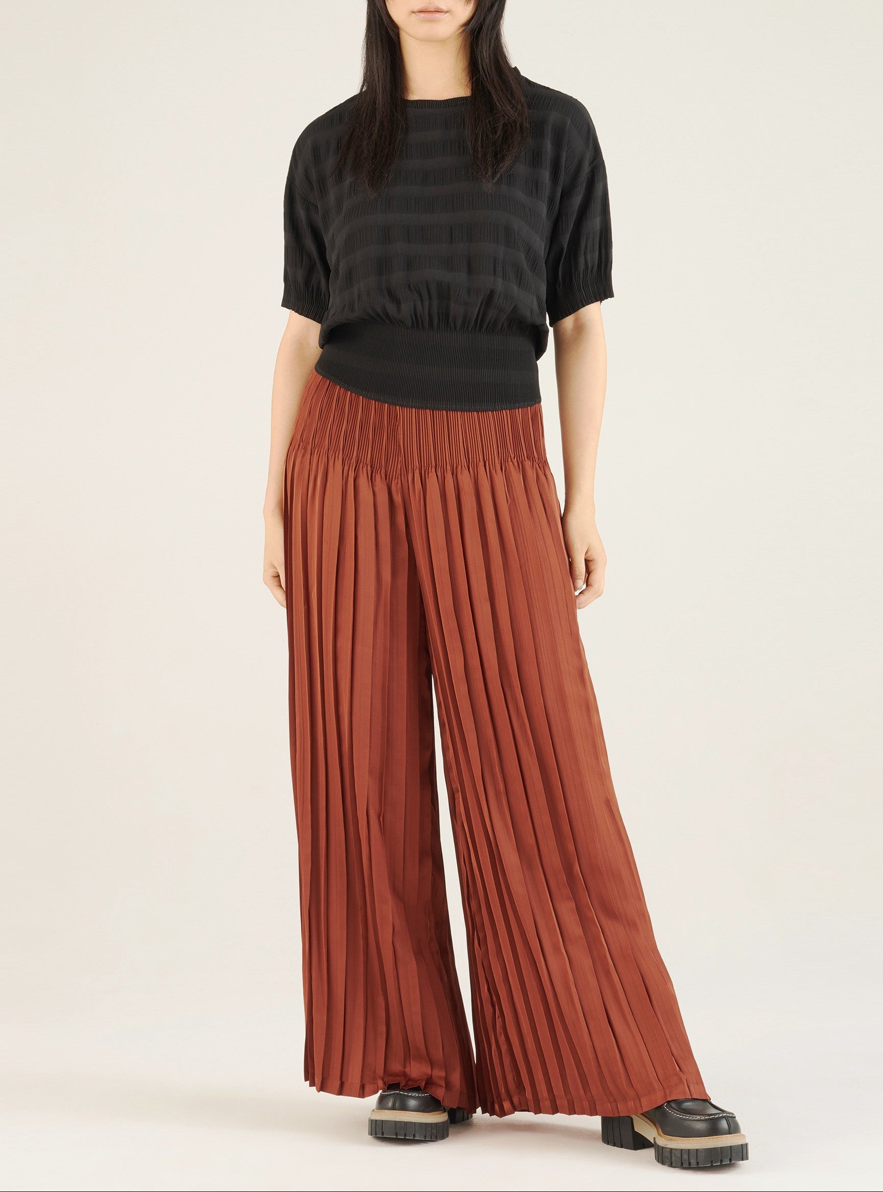 Hose mit weitem Bein