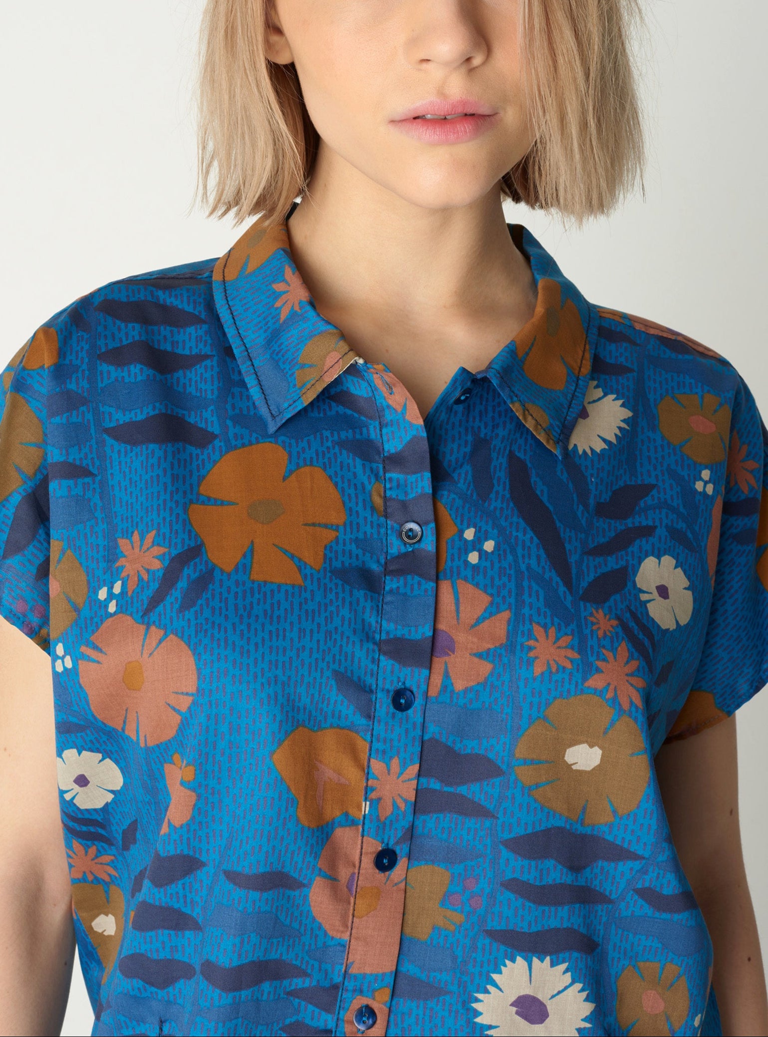 Blumenshirt