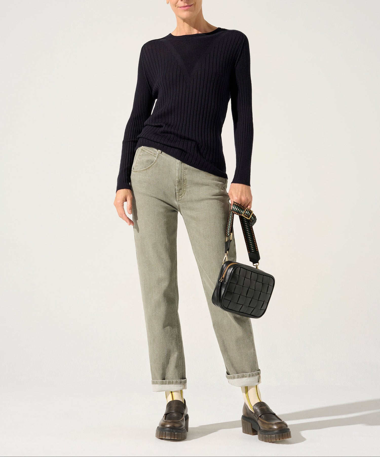 Taillierter Pullover