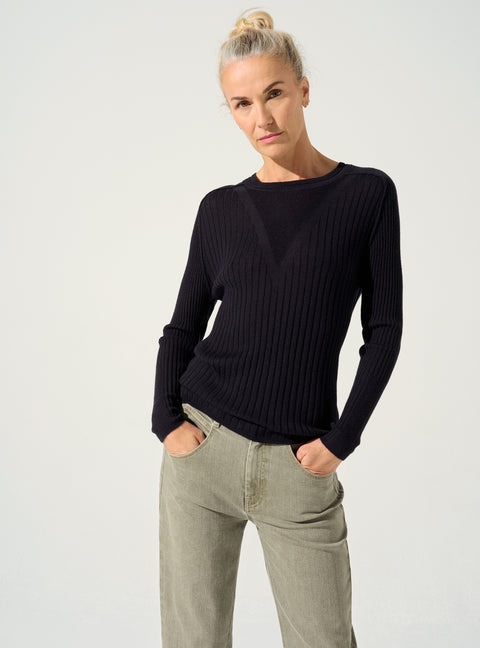 Pull Ajusté