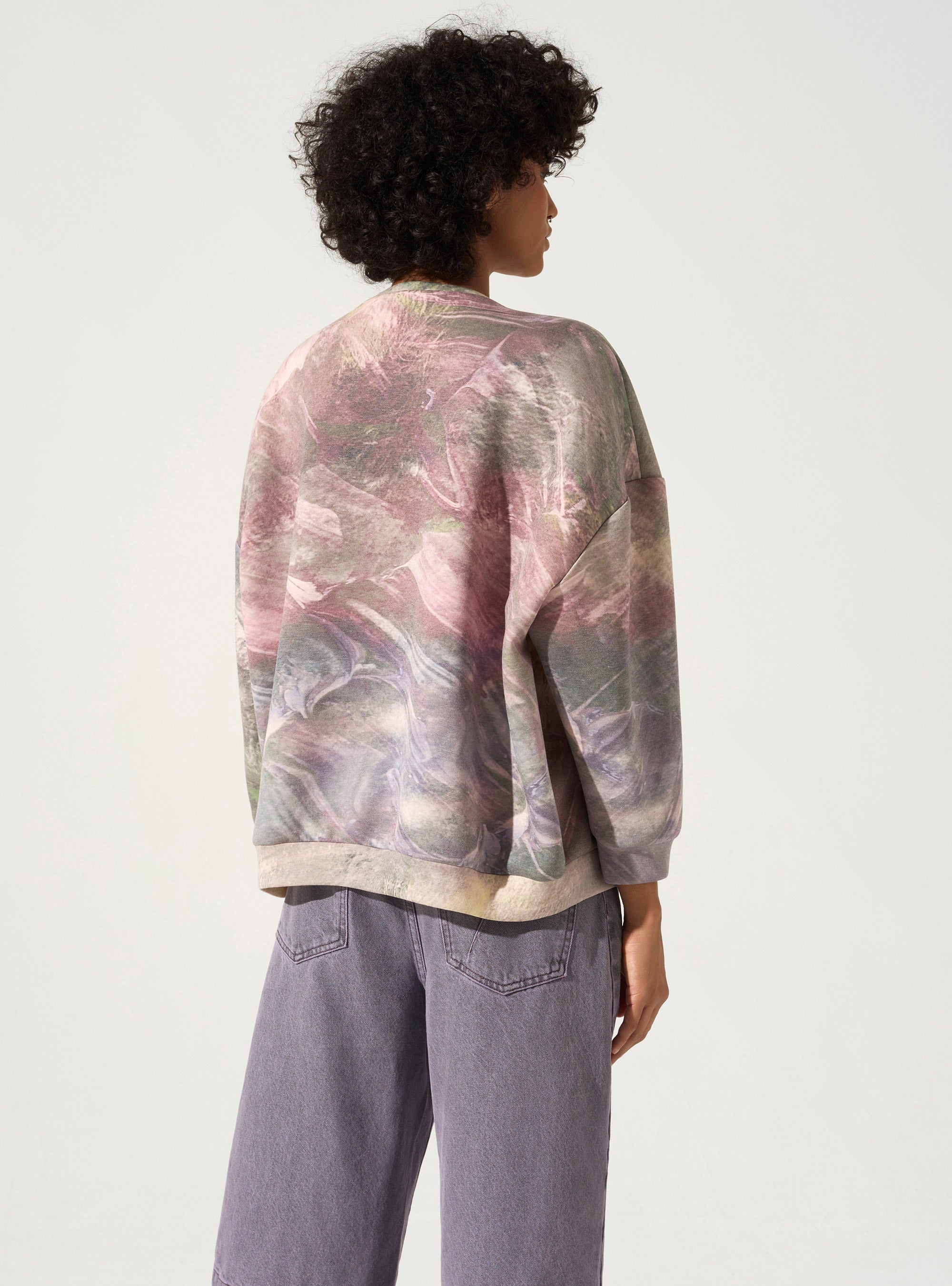 Oversized sweatshirt