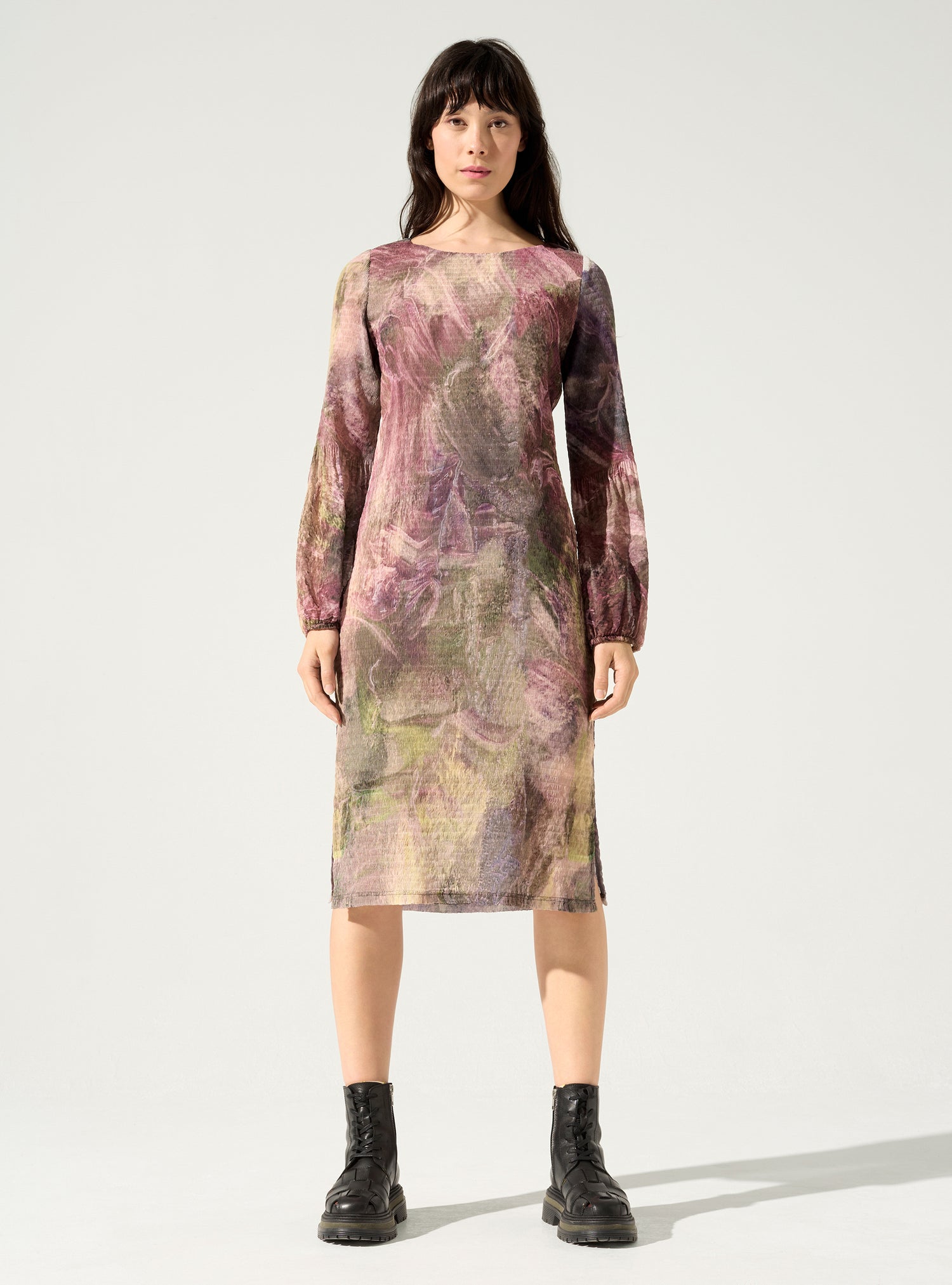 Kleid mit Schlitz