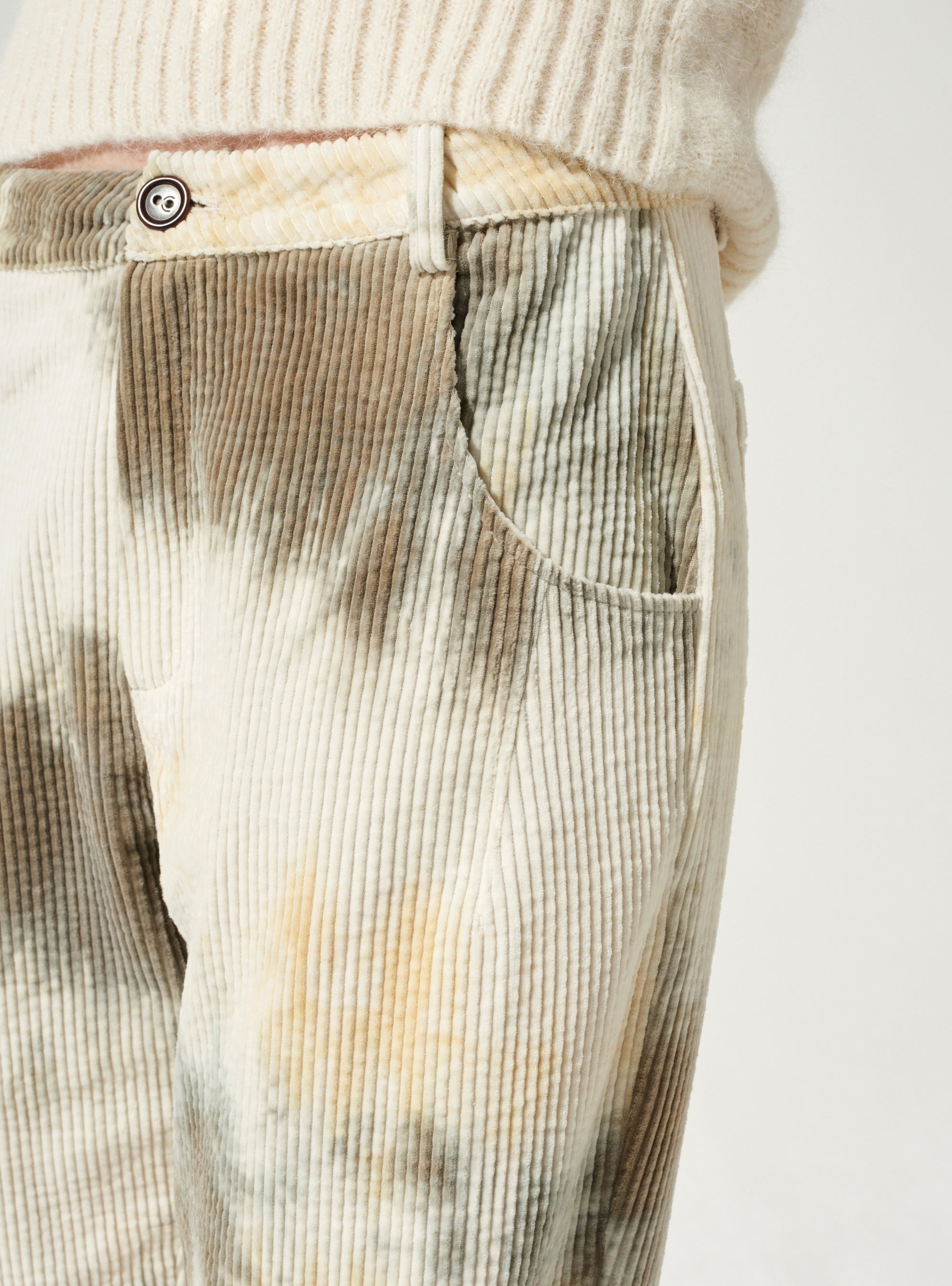 Hose mit weitem Bein