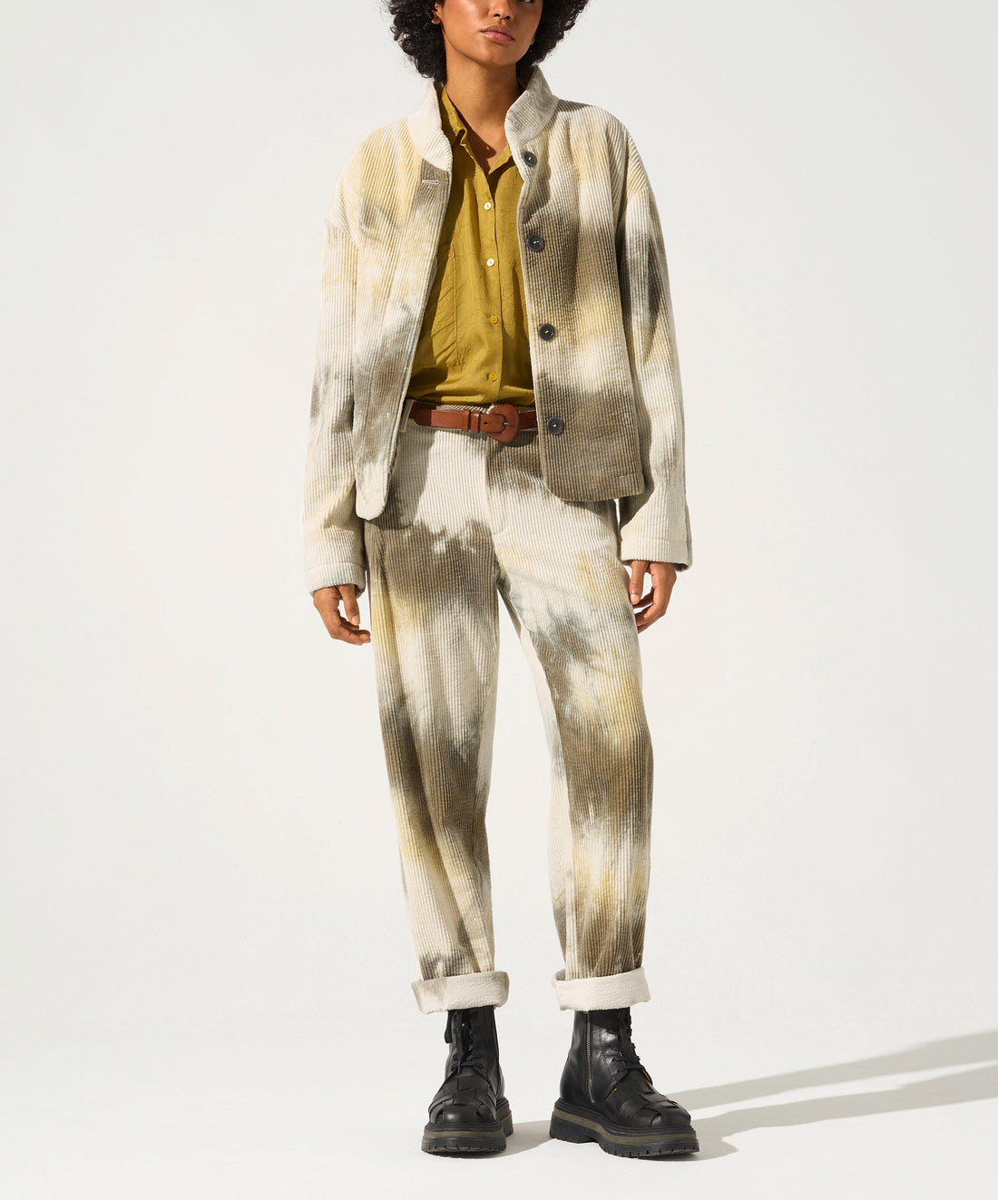 Stand-up collar jacket