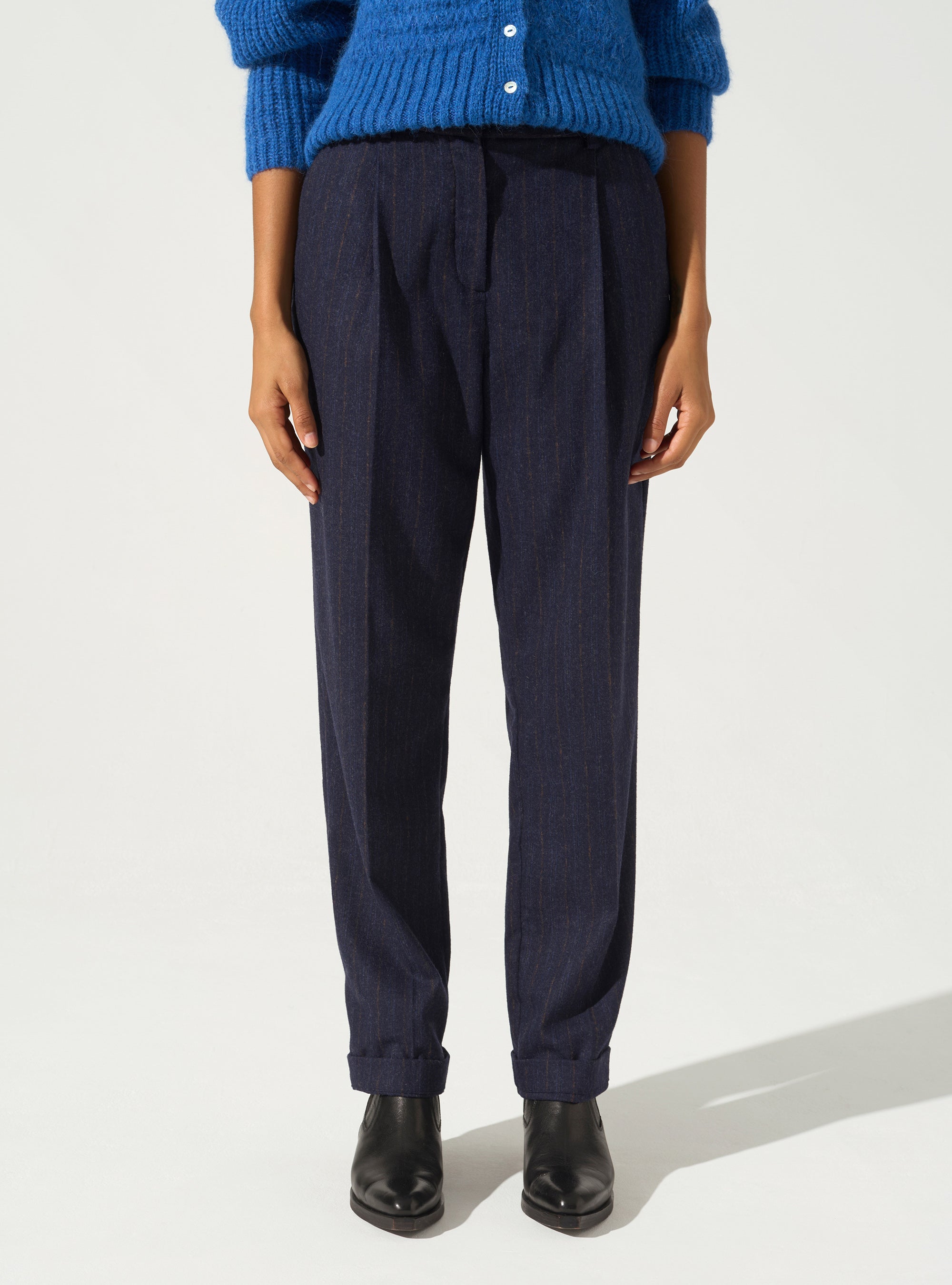 Straight pants