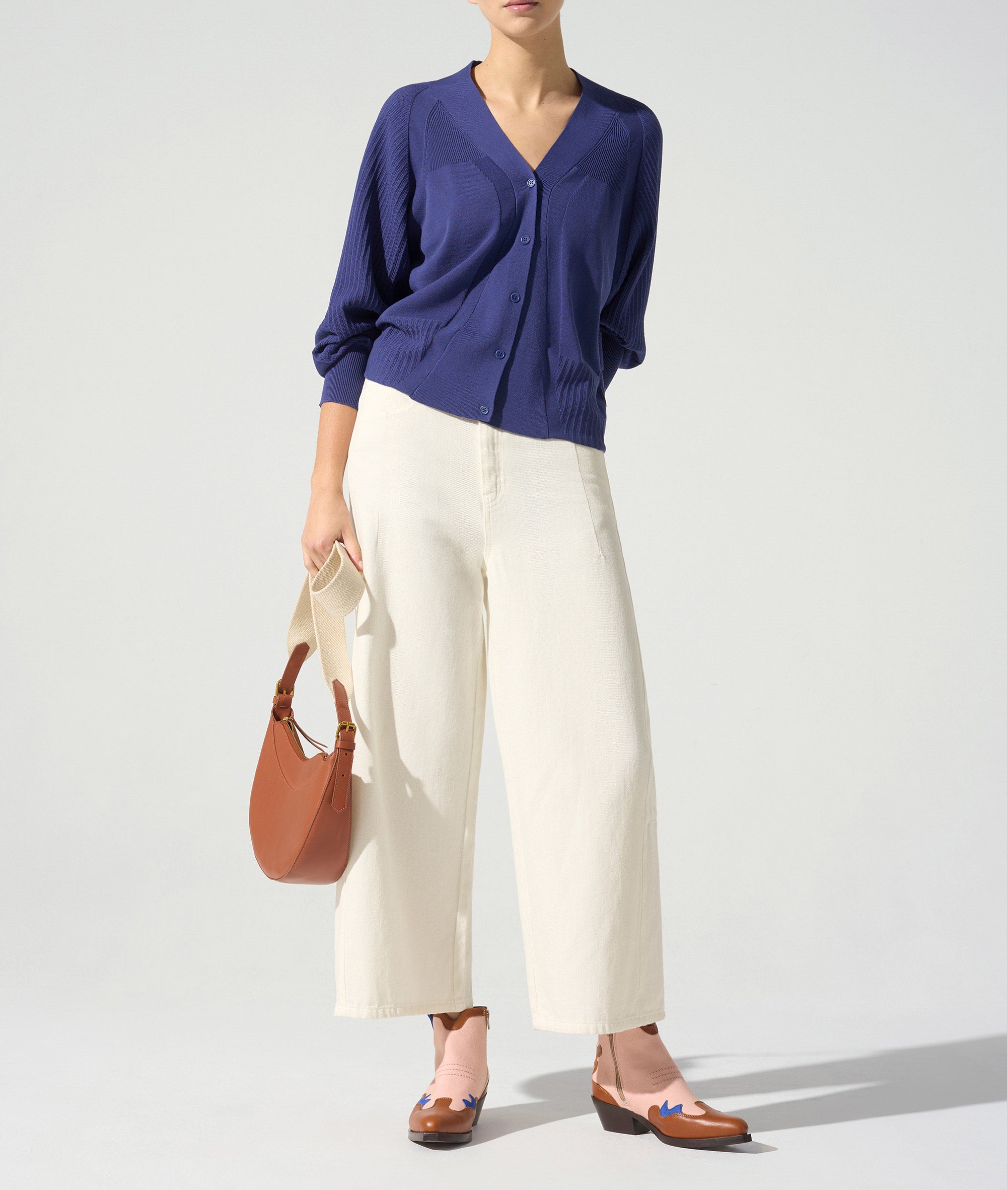 Long-sleeved cardigan