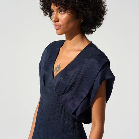 Short-sleeved dress