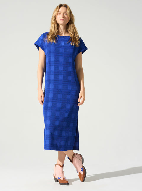 Short-sleeved dress