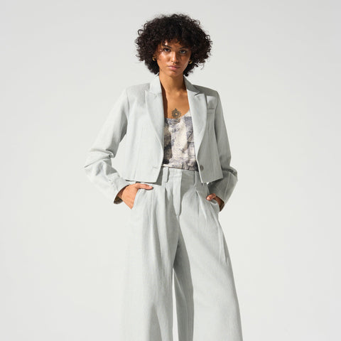 Veste tailleur courte