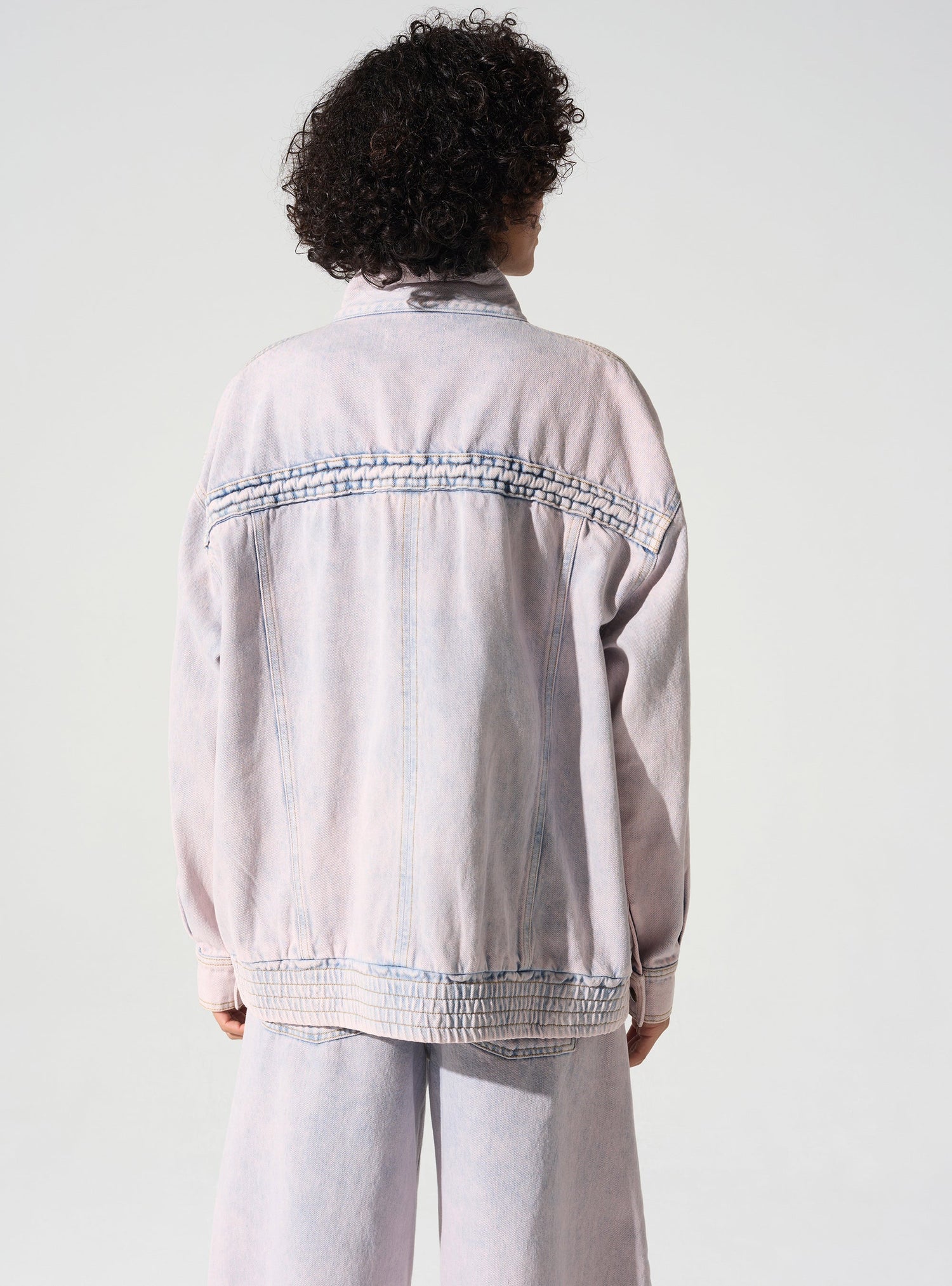 Übergroße Jeansjacke