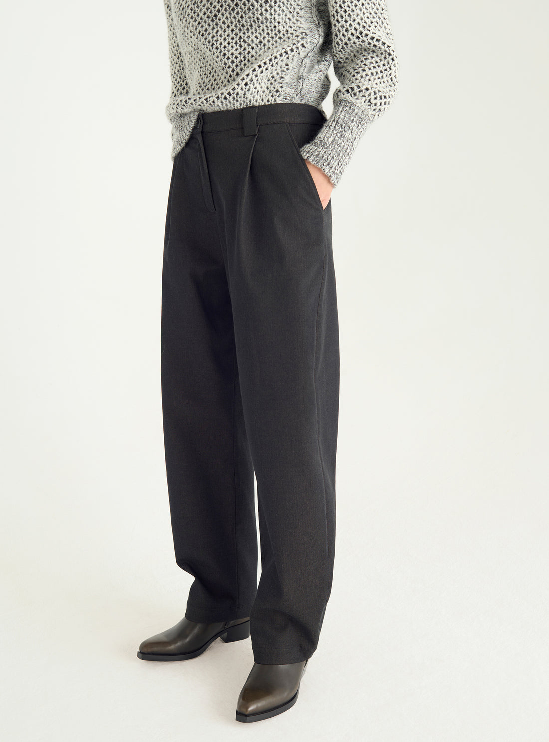 Pantalon coupe barrel