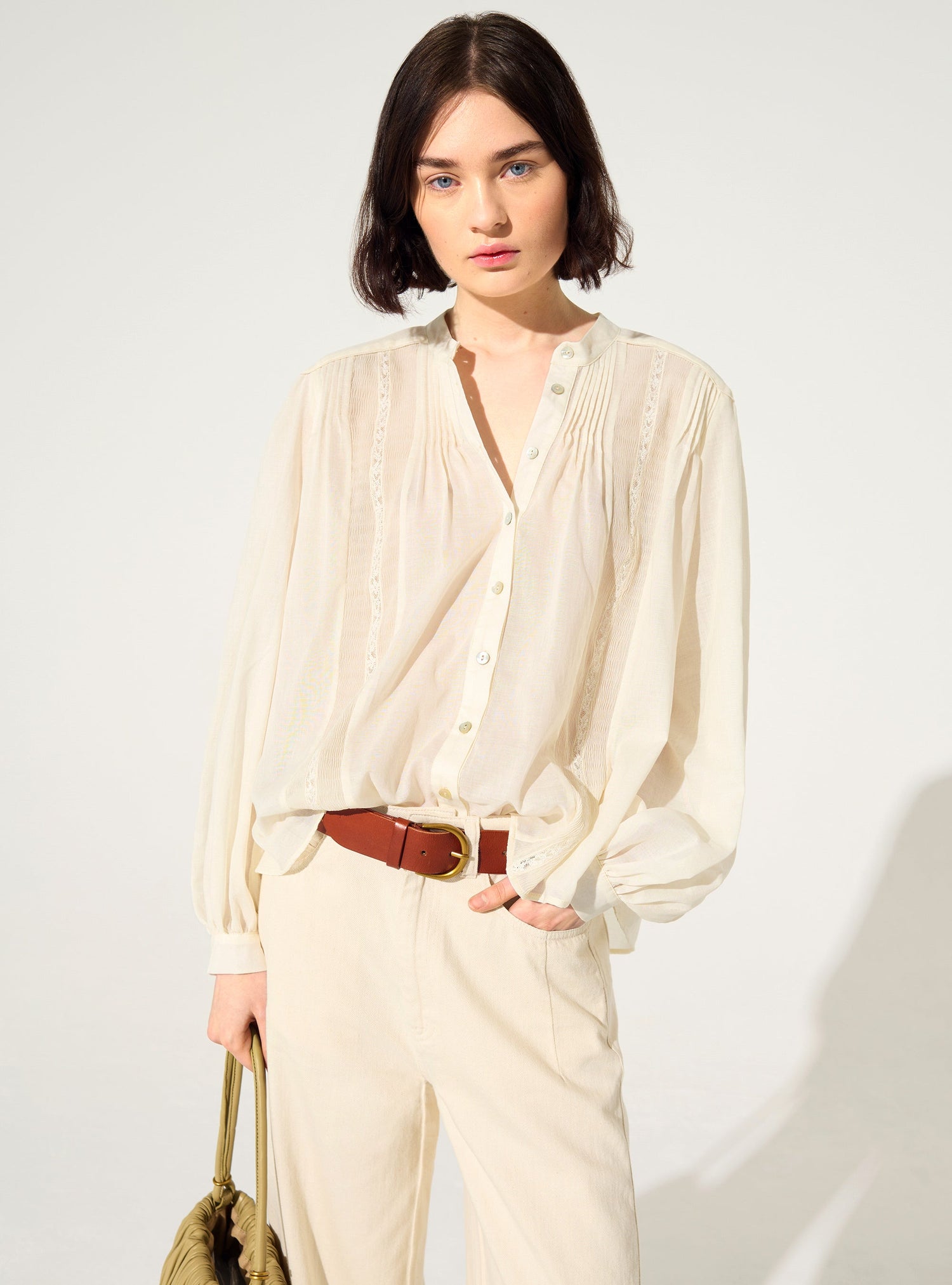 Chemise oversize plissée et Dentelle de Calais-Caudry® Cotélac 