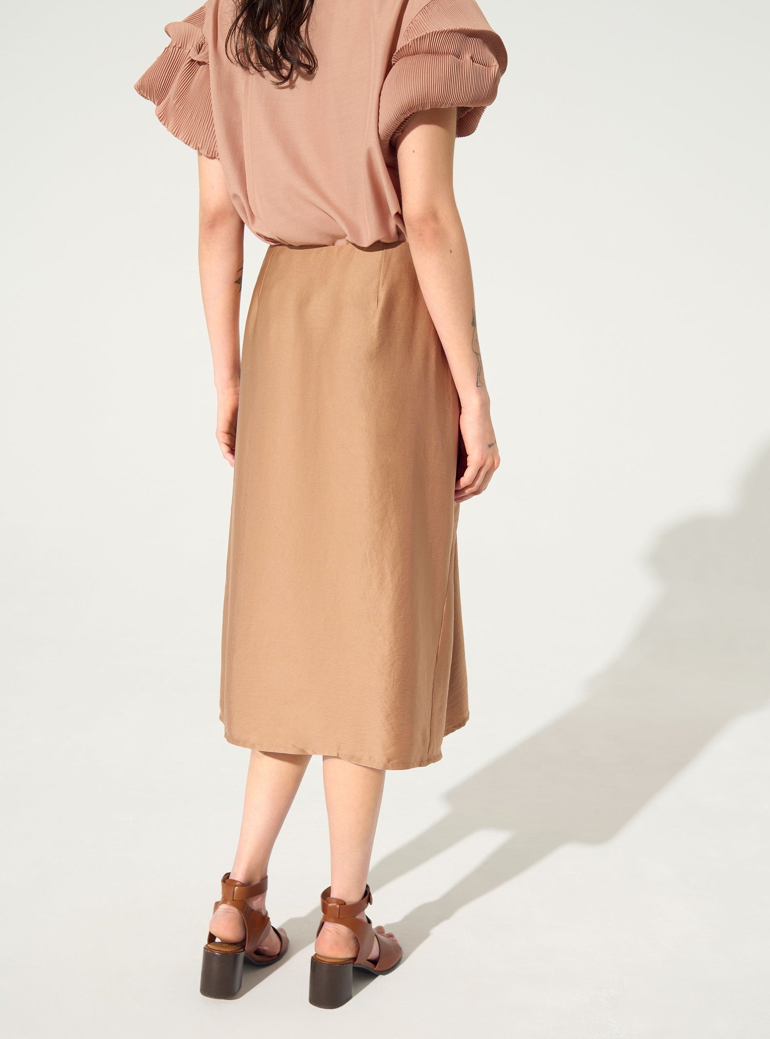 Jupe en satin rose
