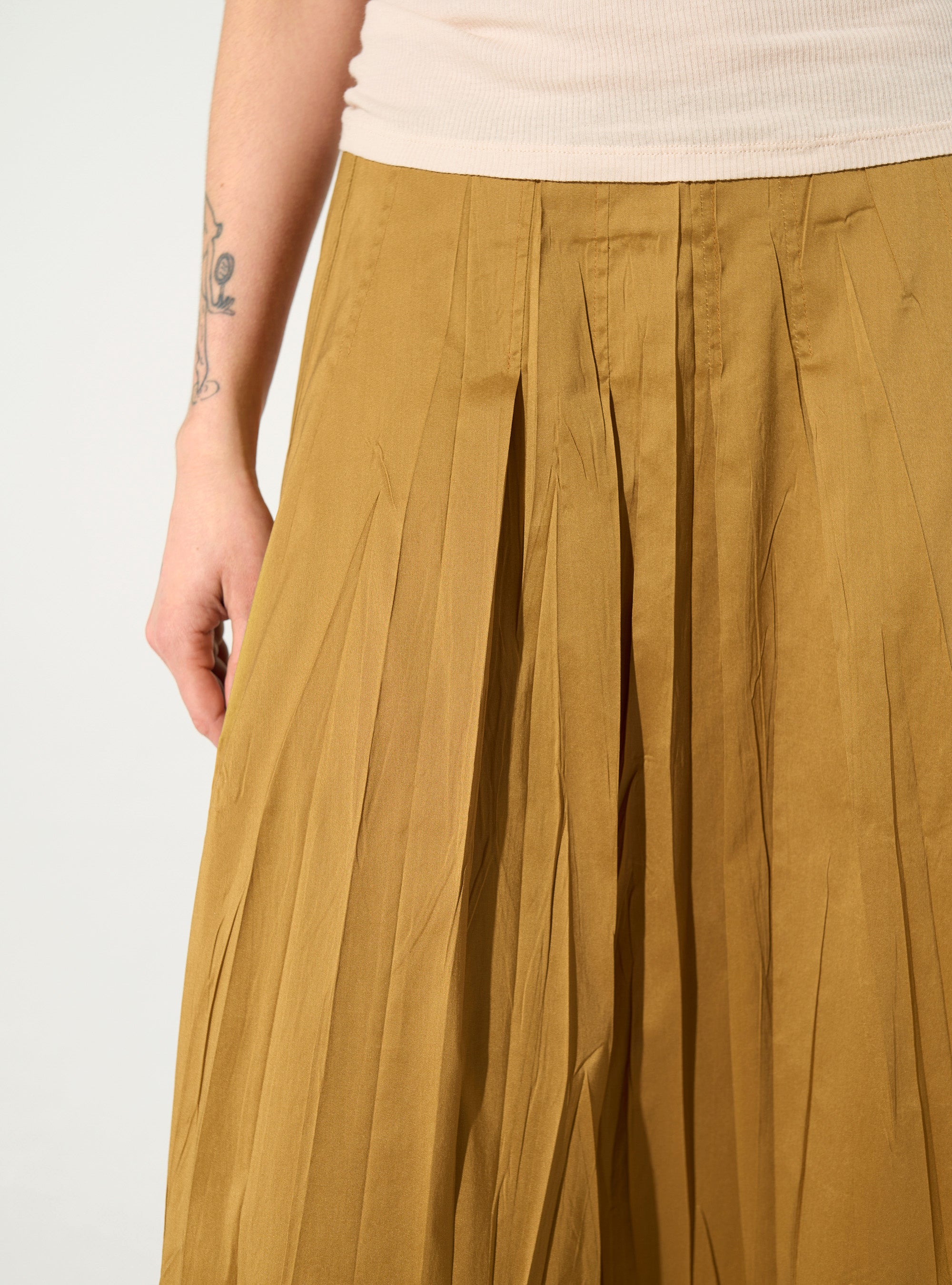 Brown printed pleated skirt