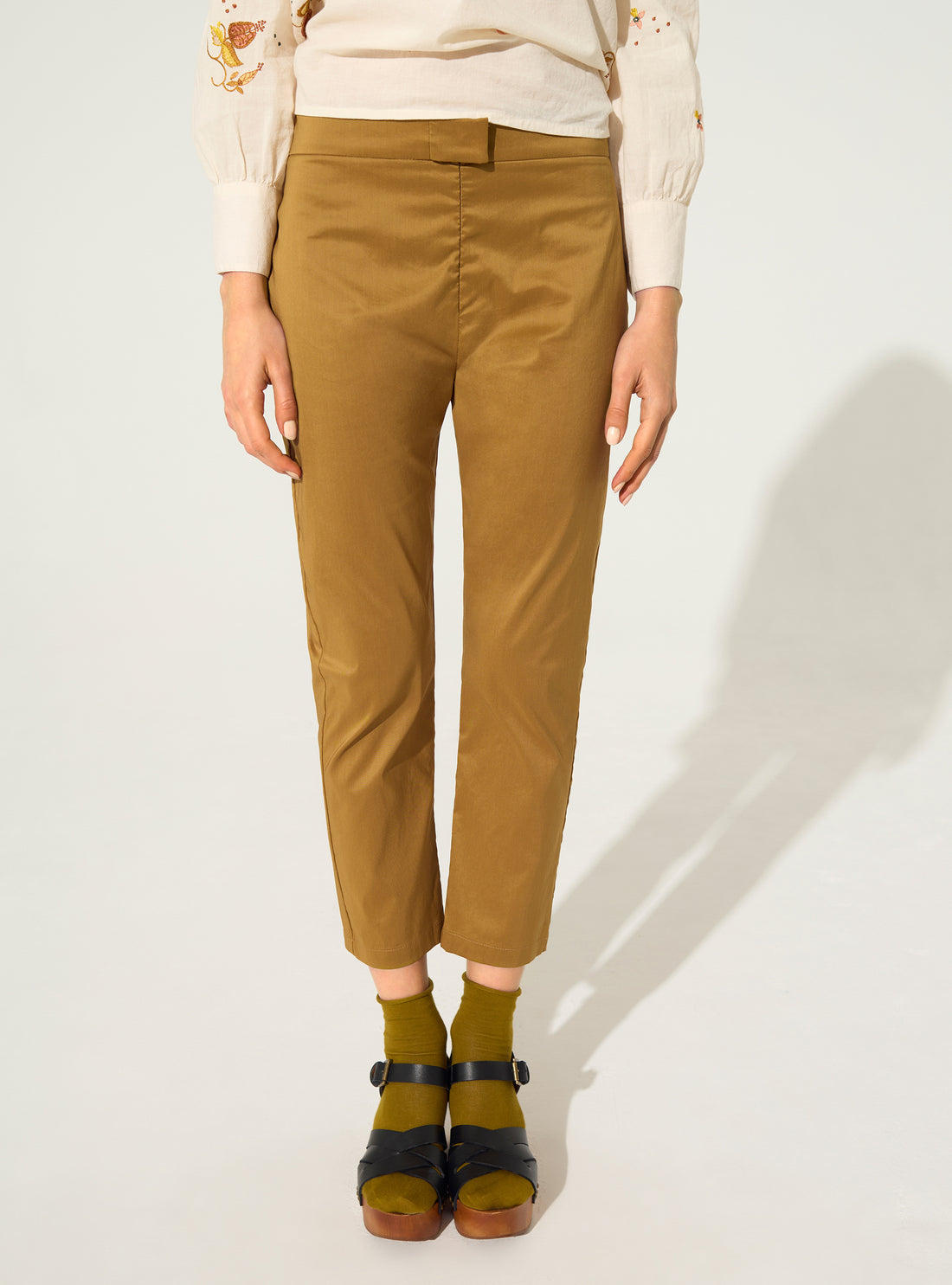 Braune Baumwoll-Cropped-Hose
