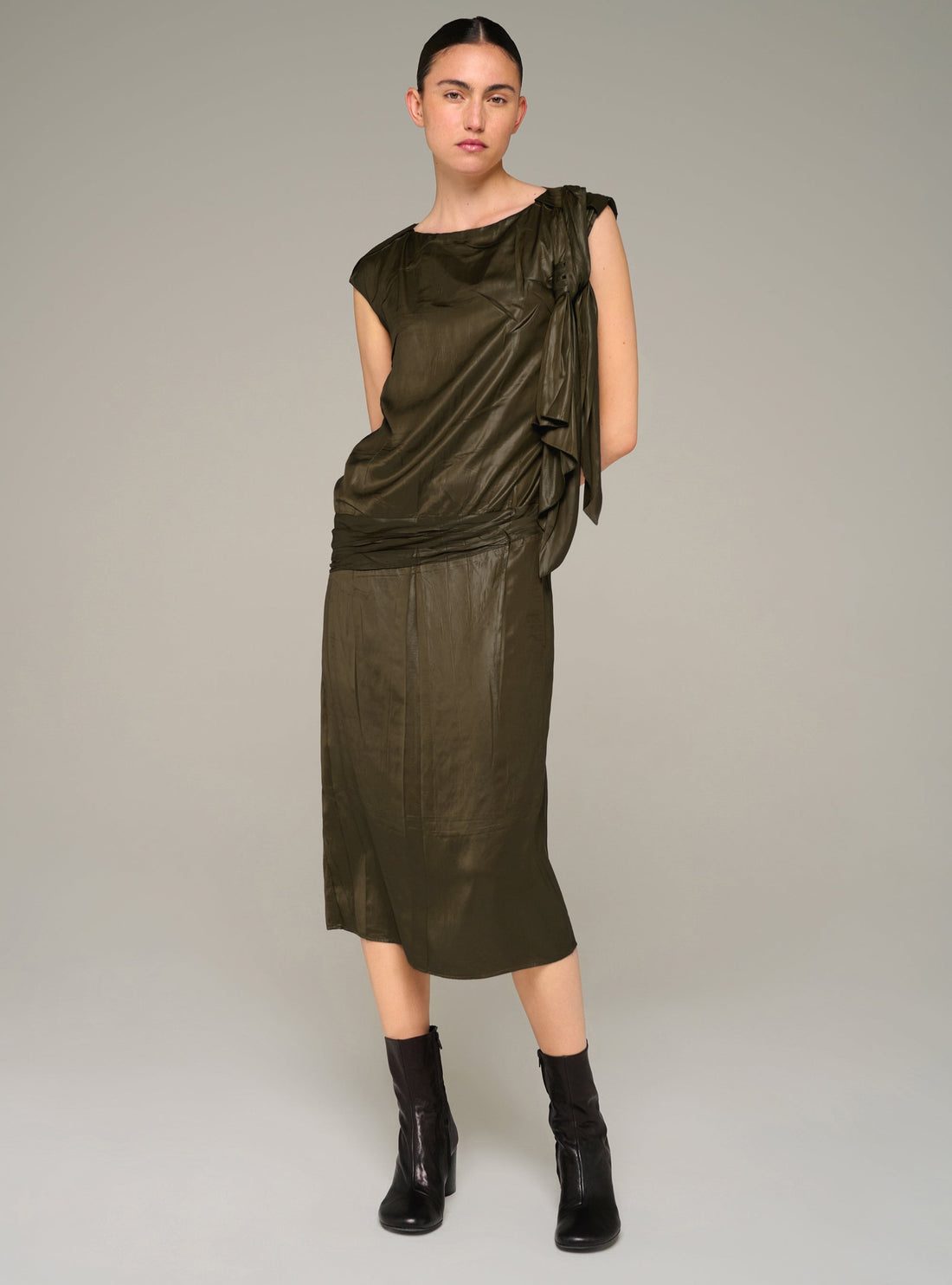 Robe longue sans manches plissée Cotélac 